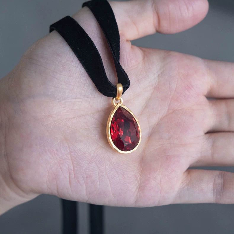 Kenzo KENZO Ruby velvet strap necklace vintage Size ONE SIZE - 5 Thumbnail