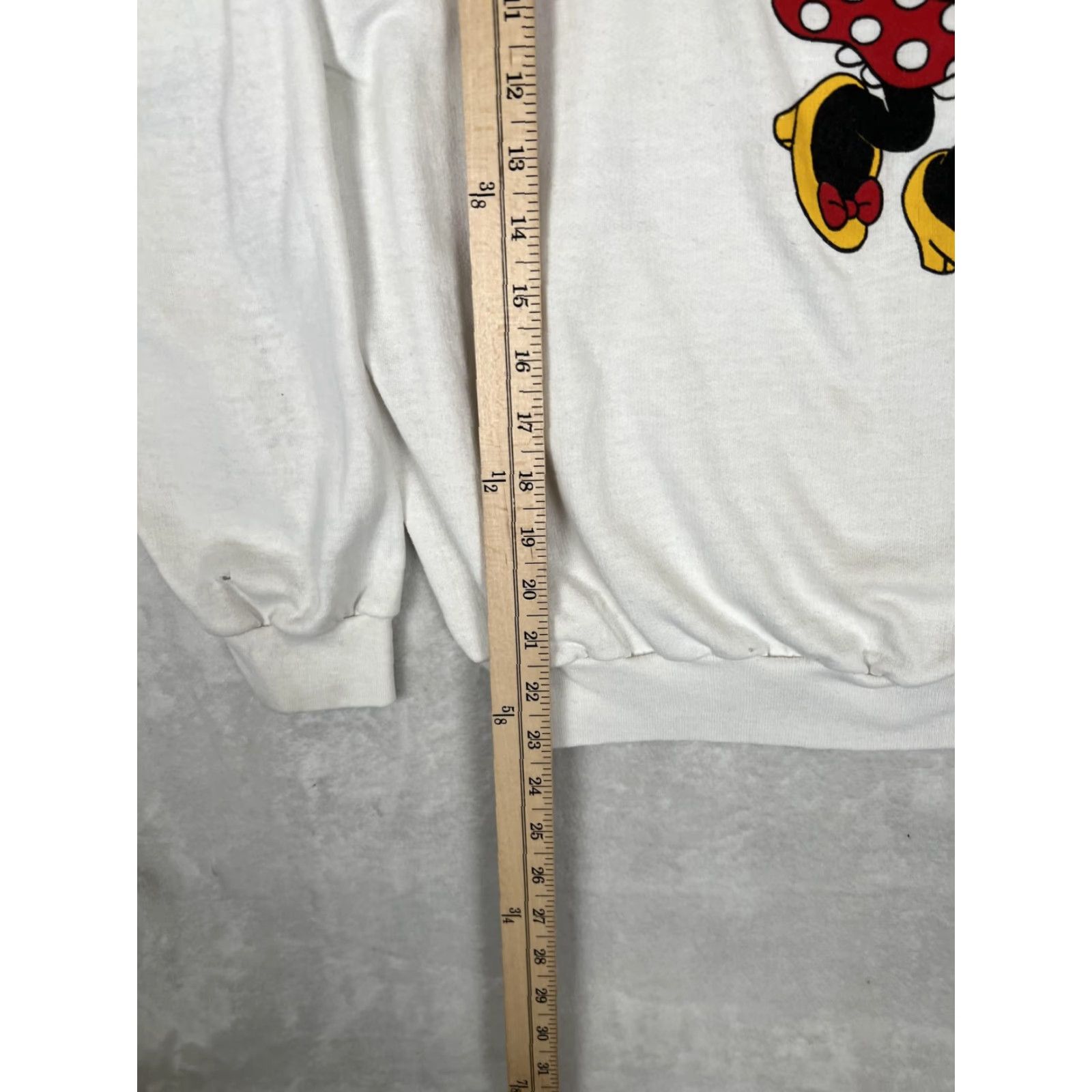 Disney VINTAGE Disney Minnie Mouse Raglan Sweatshirt Womens M White Sweatshirt Raglan Crew Neck Nike Size M / US 6-8 / IT 42-44 - 7 Thumbnail