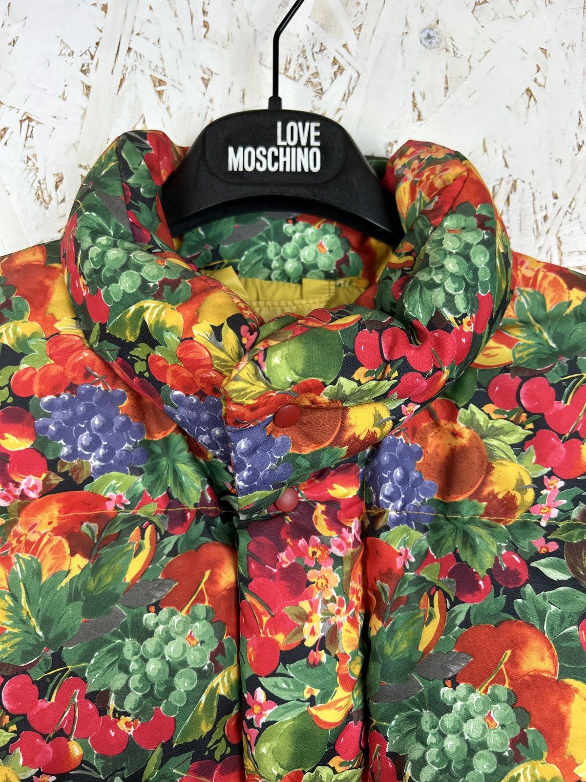 Moncler 80s Vintage Moncler Floral AOP Short Puffer Down Jacket Size XS / US 0-2 / IT 36-38 - 2 Thumbnail