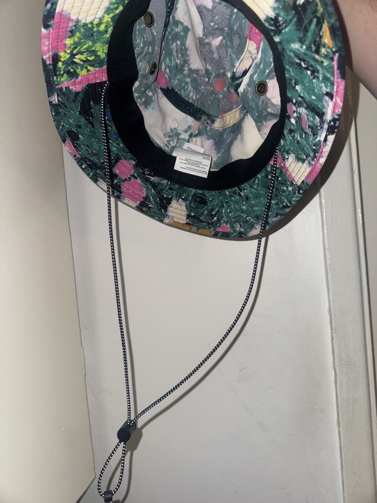 Supreme × The North Face Supreme TheNorthFace Flowers Bucket Hat Size ONE SIZE - 4 Thumbnail