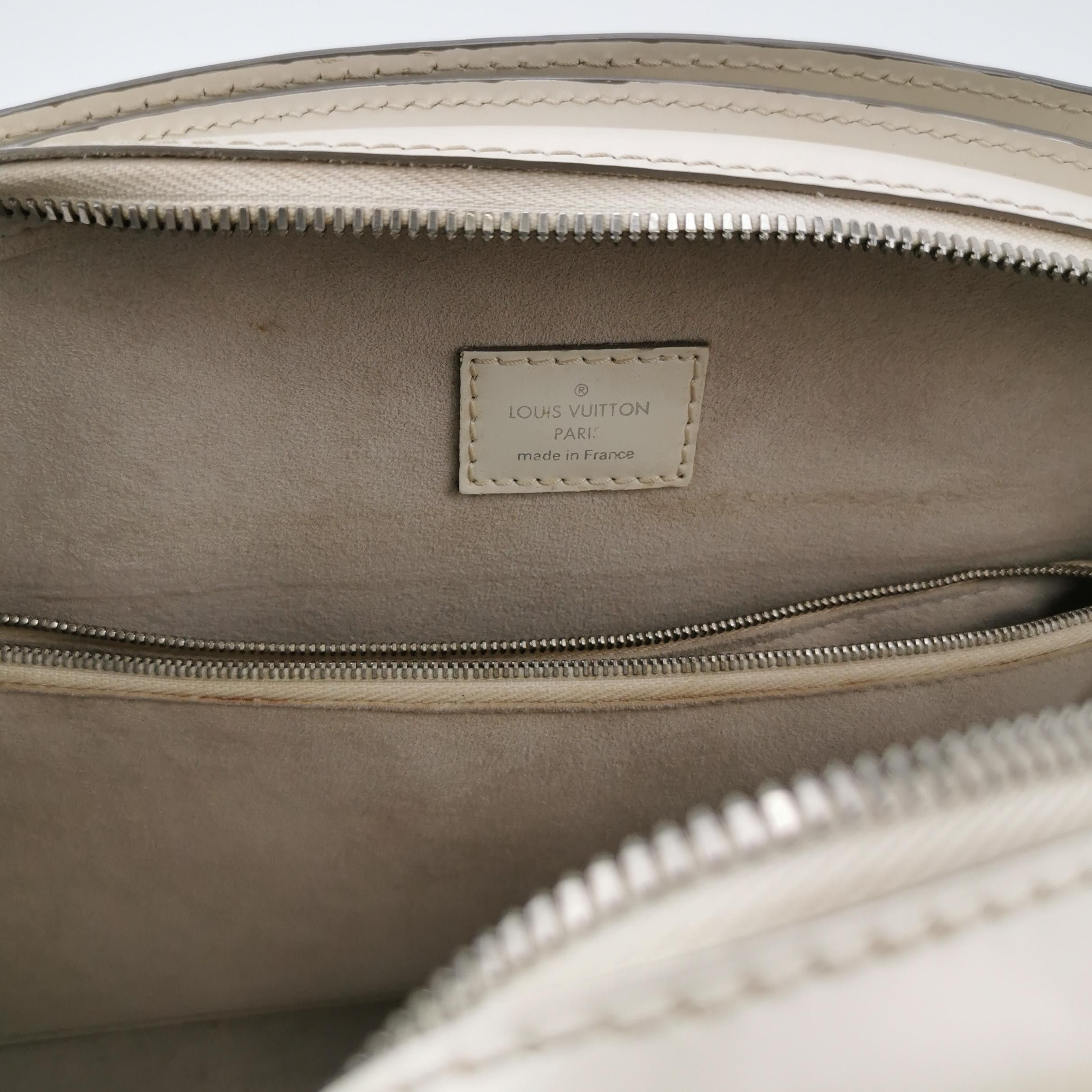 Louis Vuitton Louis Vuitton (LV) Pont Neuf cowhide water ripple handbag - Size ONE SIZE - 2 Thumbnail