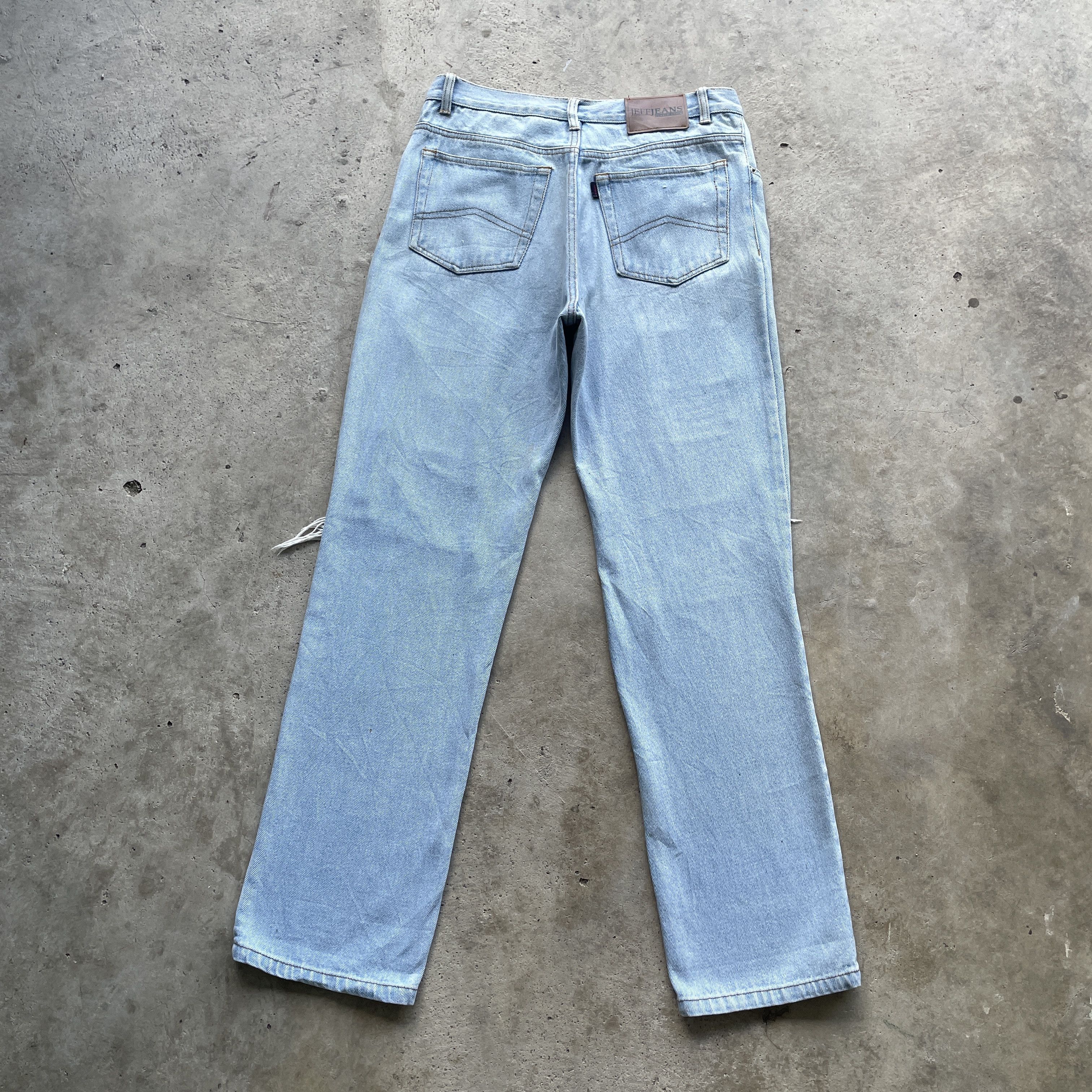 Japanese Brand VINTAGE JAPAN FADED DISTRESSED JEANS RIPPED DENIM PANTS W32 Size US 32 / EU 48 - 10 Thumbnail