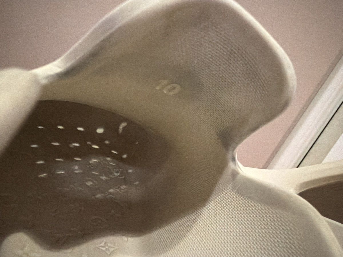 Louis Vuitton Louis Vuitton Shark Clog Size US 10 / EU 43 - 9 Thumbnail