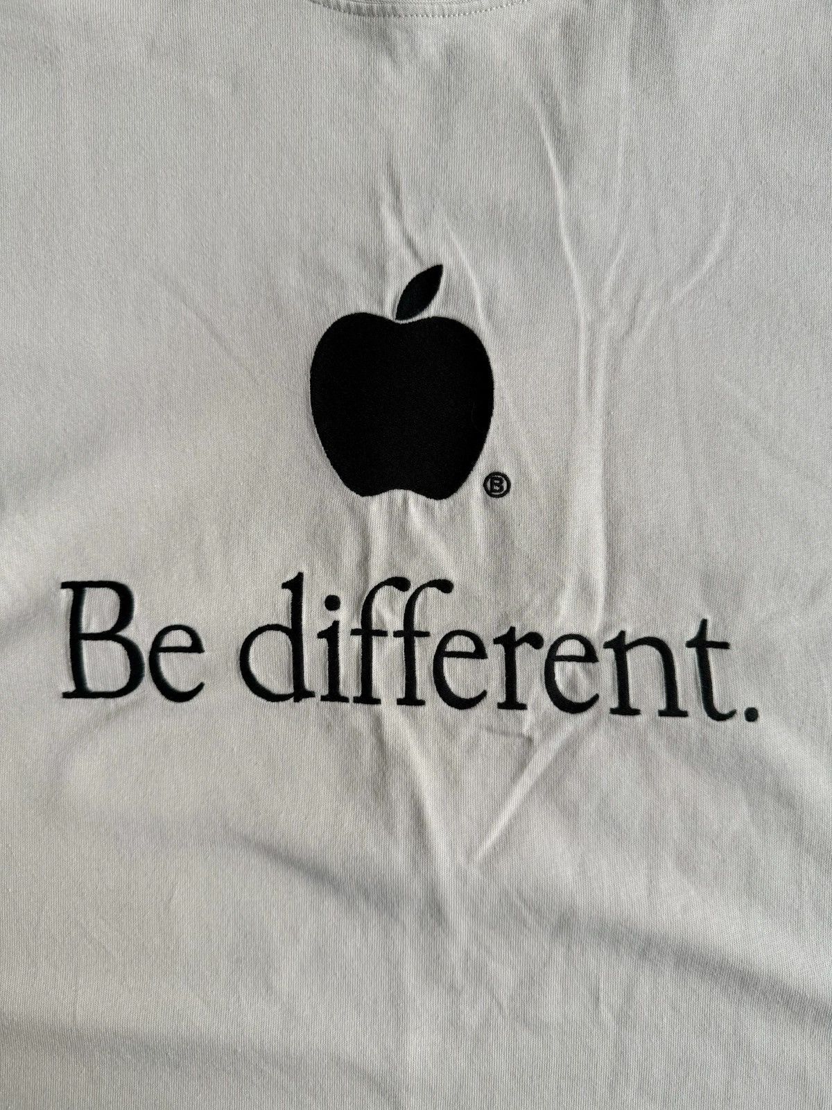 Balenciaga Balenciaga AW/22 unreleased tee Be Different 🍏 Size US XL / EU 56 / 4 - 2 Thumbnail