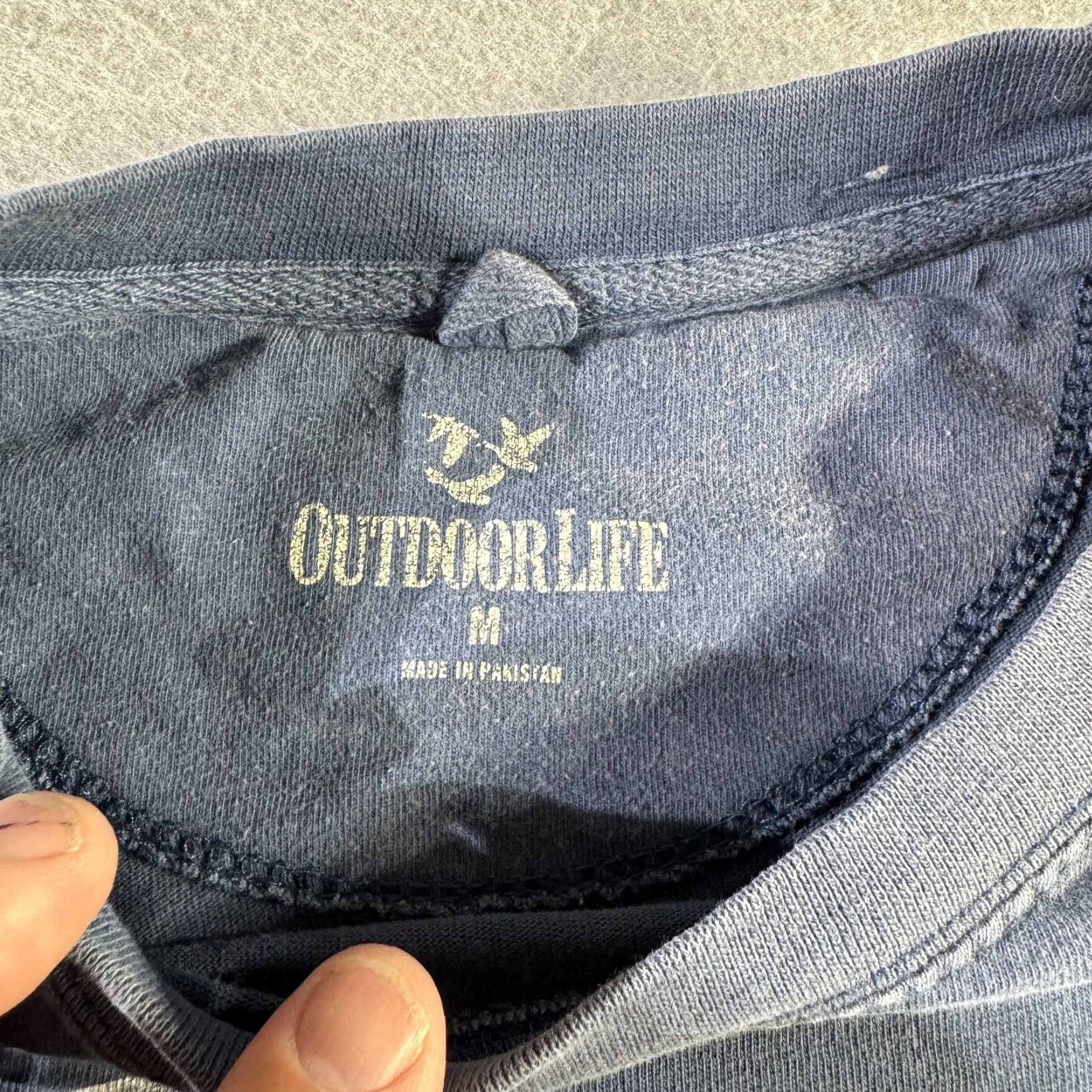 Vintage Outdoor Life Shirt Mens Medium Blue Wolf Moon Graphic Nature Tee Wildlife Animal Size US M / EU 48-50 / 2 - 6 Thumbnail