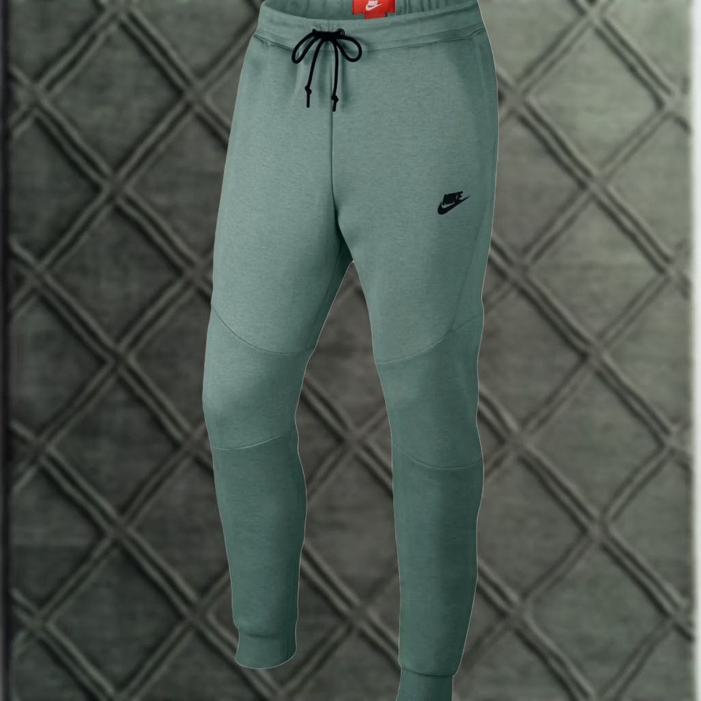 Nike Nike Sportswear Tech Fleece Jogger Pants Green Mens XL Size US 36 / EU 52 - 1 Thumbnail