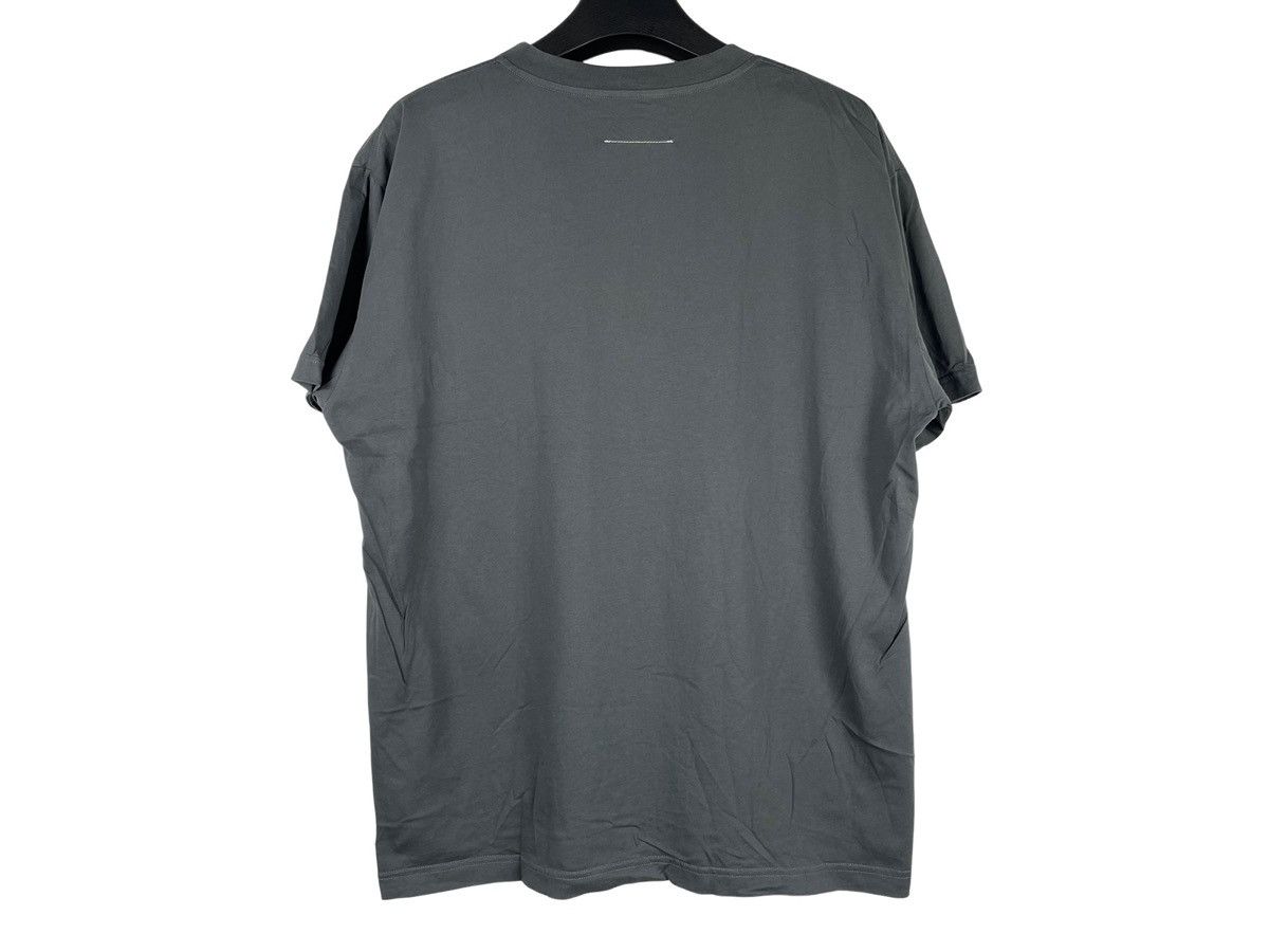 Maison Margiela Maison Margiela MM6 Split Number Logo Tee Size US M / EU 48-50 / 2 - 2 Thumbnail