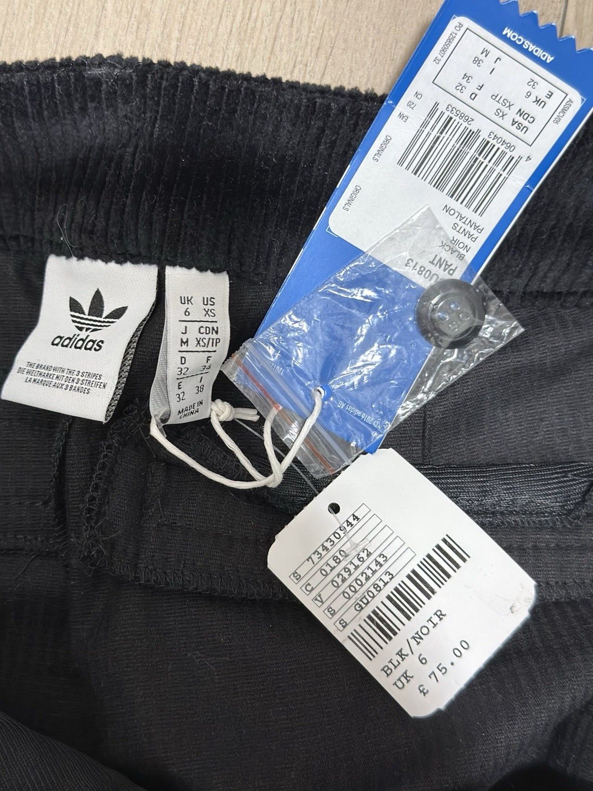 Adidas Adidas Cord Track Velvet Velour Corduroy Womens Pants y2k XS Size 26" / US 2 / IT 38 - 11 Thumbnail