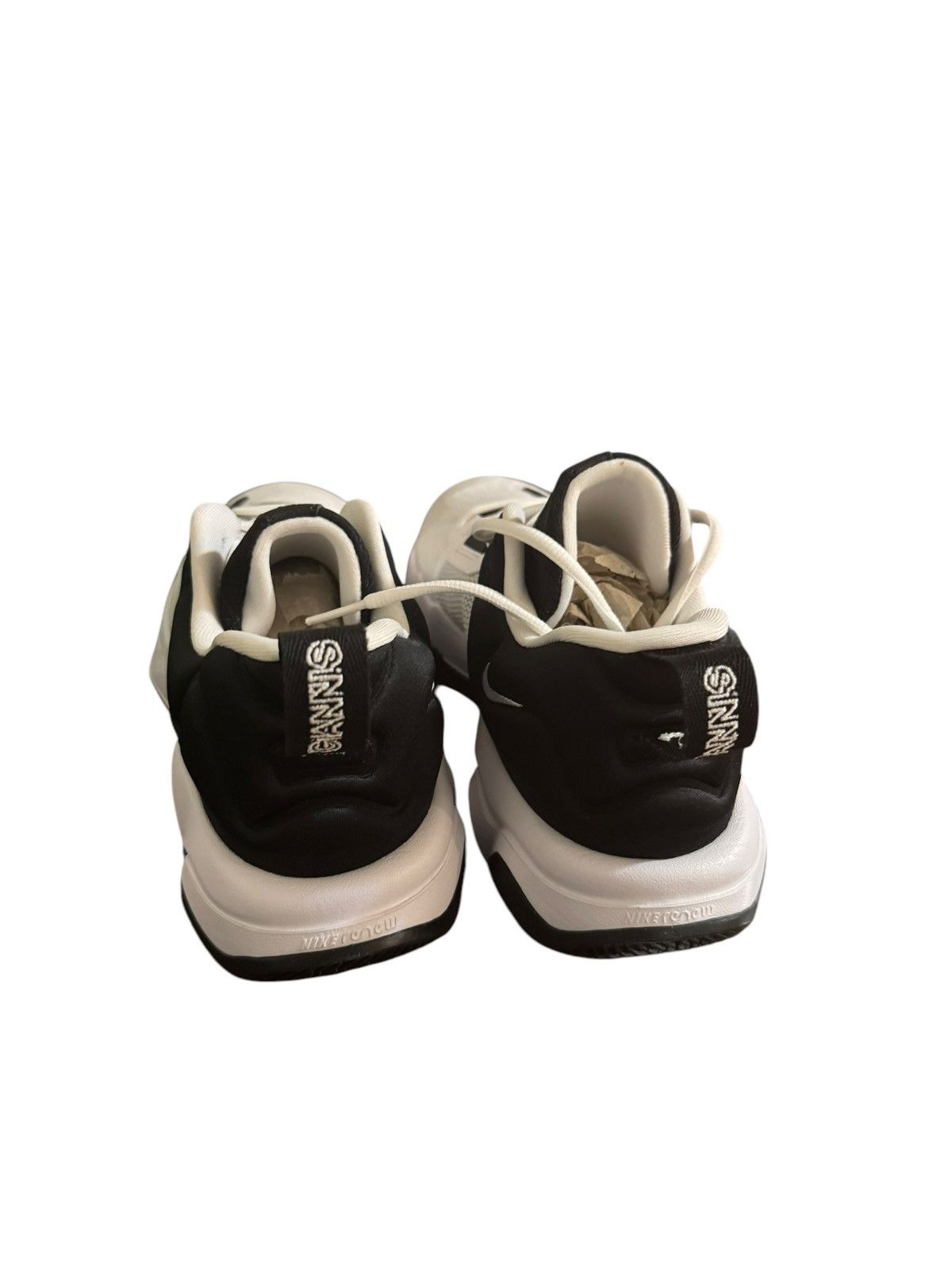 Nike Nike Giannis Size US 10 / EU 43 - 4 Thumbnail