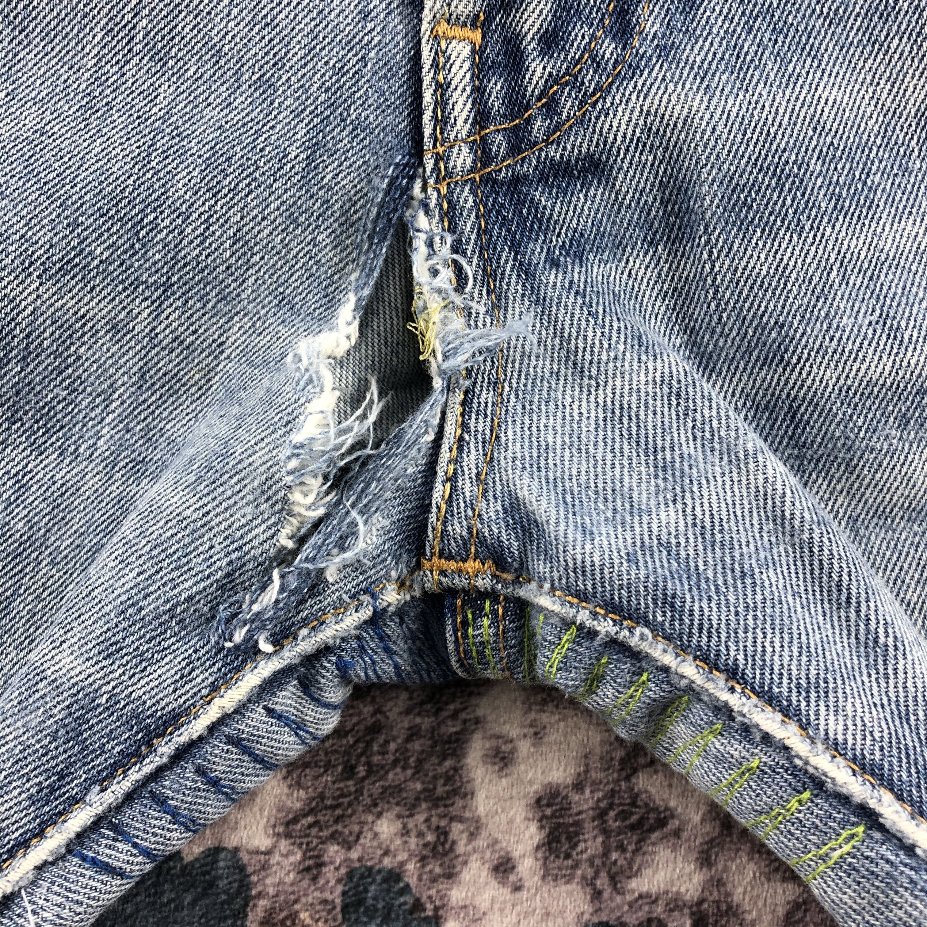 Levi's × Vintage Vintage Blue Wash Levis 505 Jeans-JM2303 Size US 39 - 12 Thumbnail