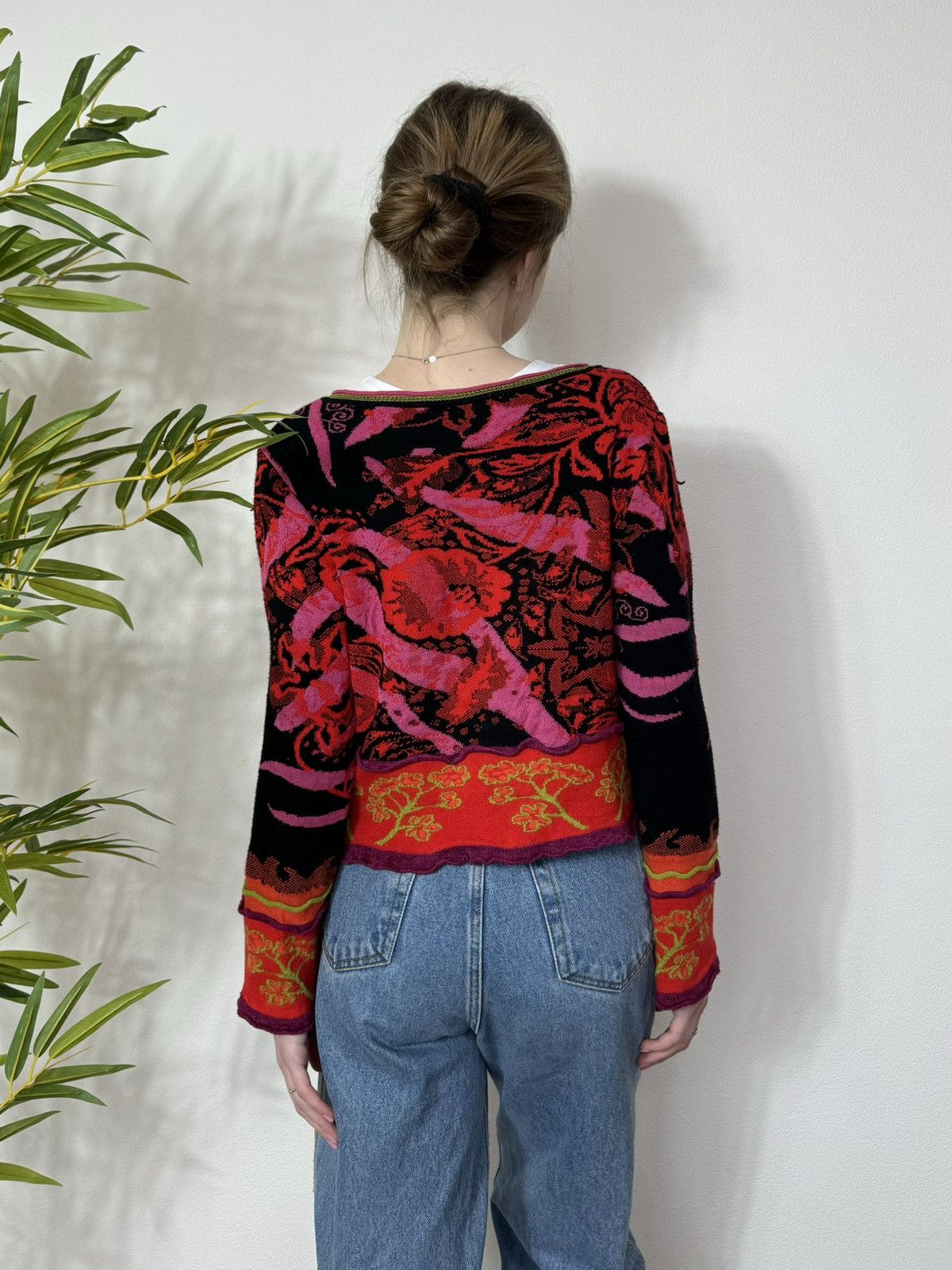 Vintage VINTAGE KNITTED PRINTED PATCHWORK CARDIGAN Size M / US 6-8 / IT 42-44 - 9 Thumbnail