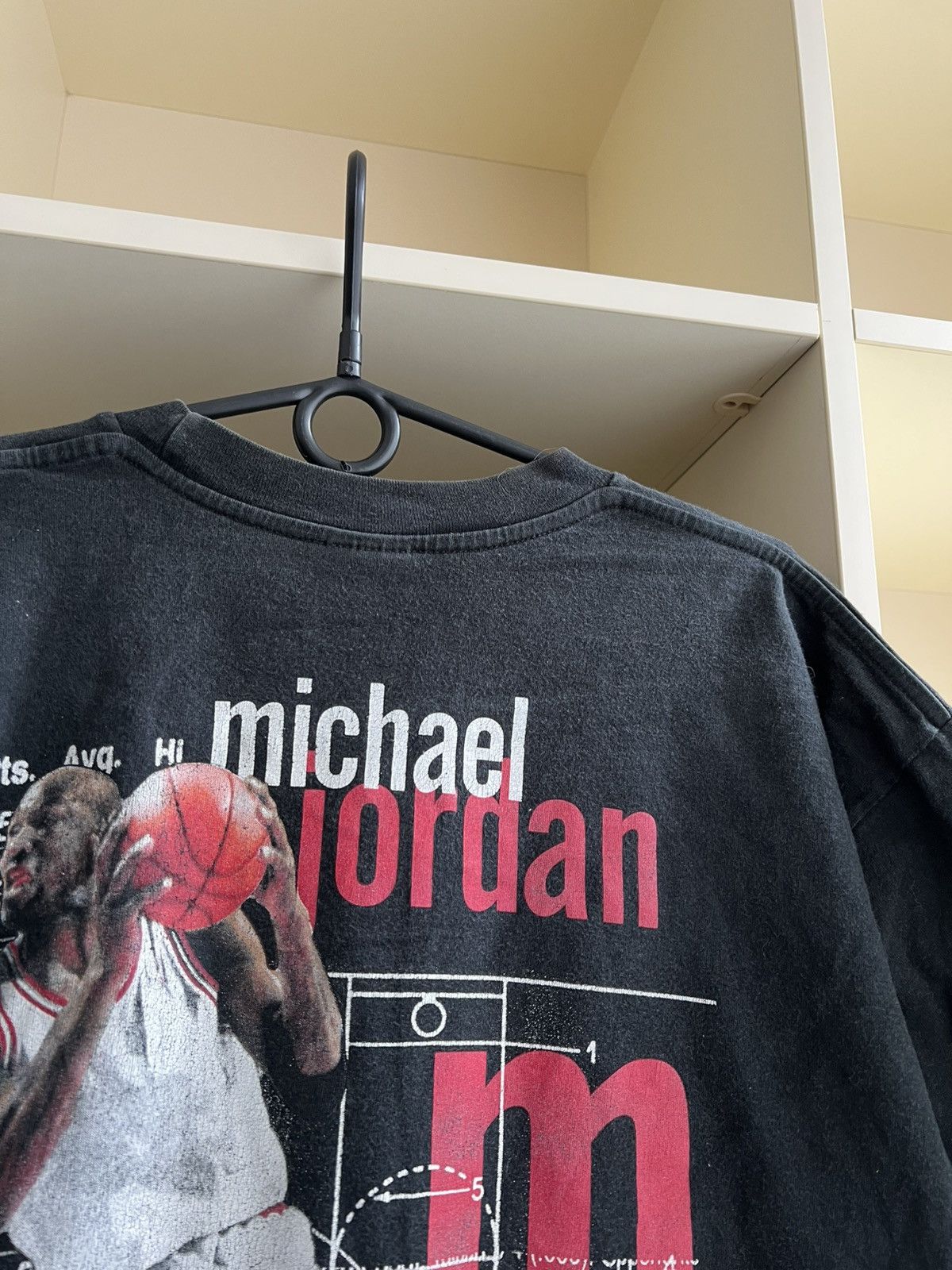 Nike Vintage 90s Nike Michael Jordan T-Shirt Size US XL / EU 56 / 4 - 5 Thumbnail