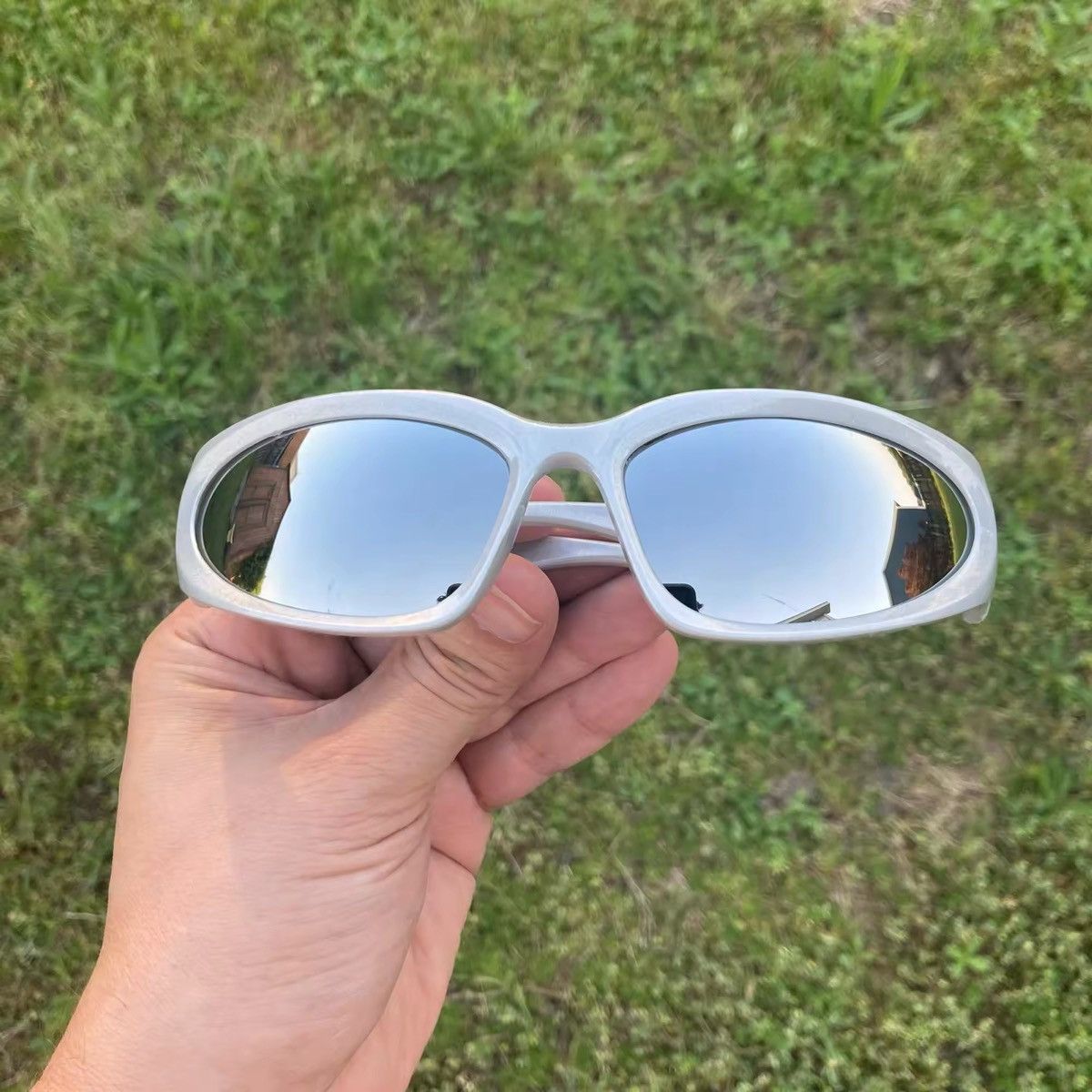 Designer × Electric Visual New Y2K Sports Punk Sunglasses Size ONE SIZE - 1 Thumbnail