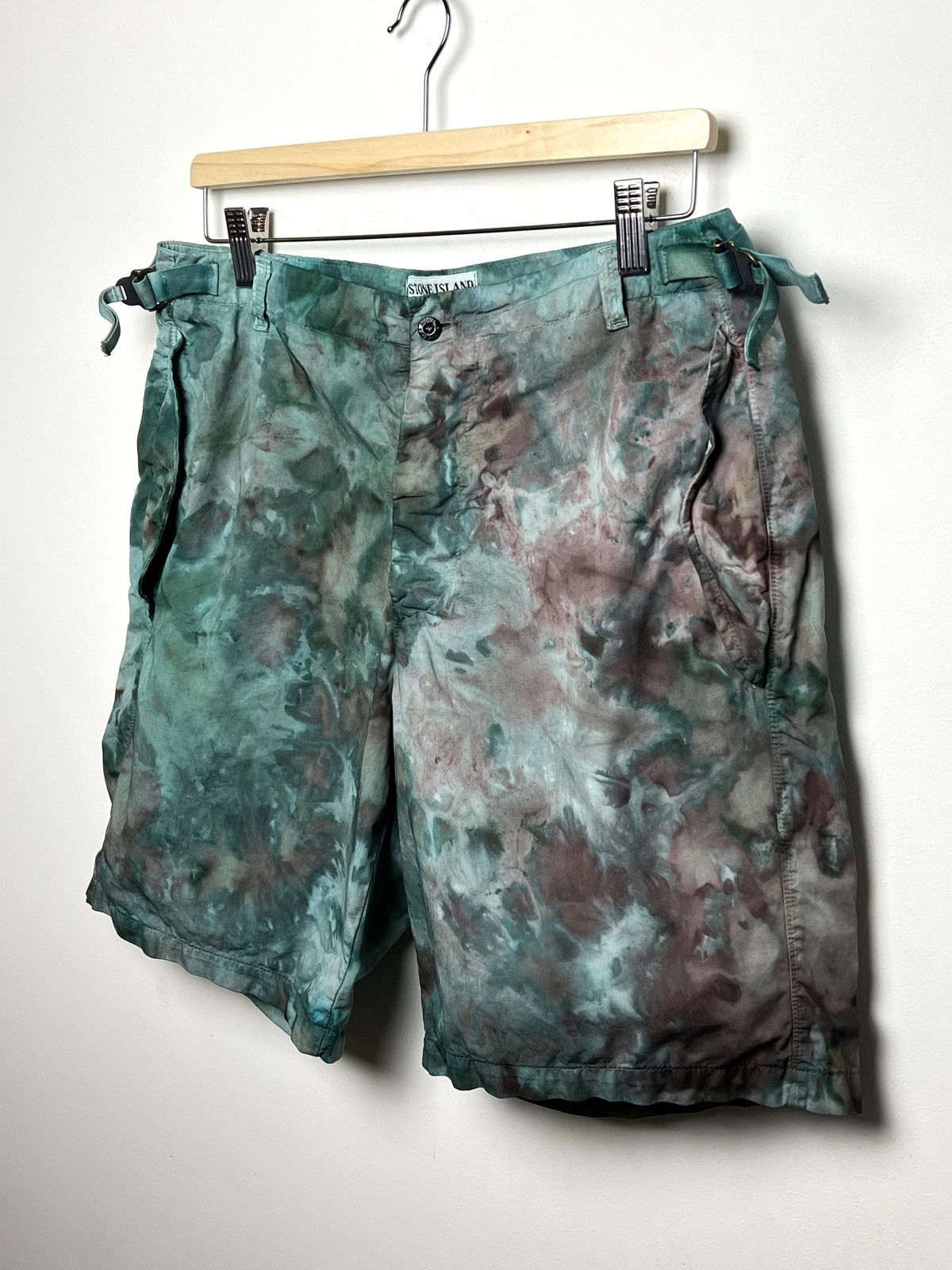 Stone Island stone island y2k tie dye shorts m-l Size US 33 - 2 Thumbnail