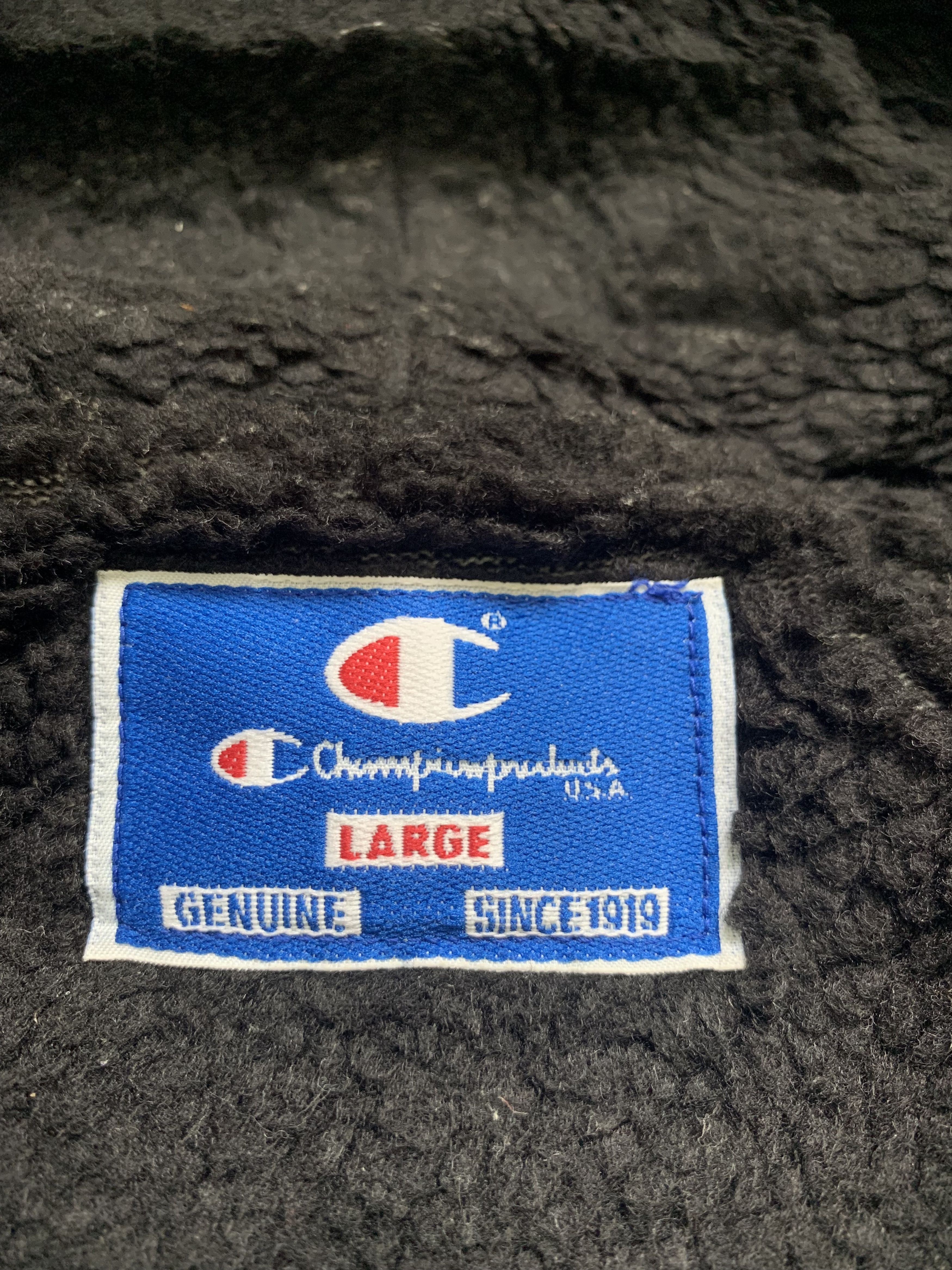 Champion × Vintage Rare Design Vintage Champion Products Big Logo Sweater Size US L / EU 52-54 / 3 - 4 Thumbnail