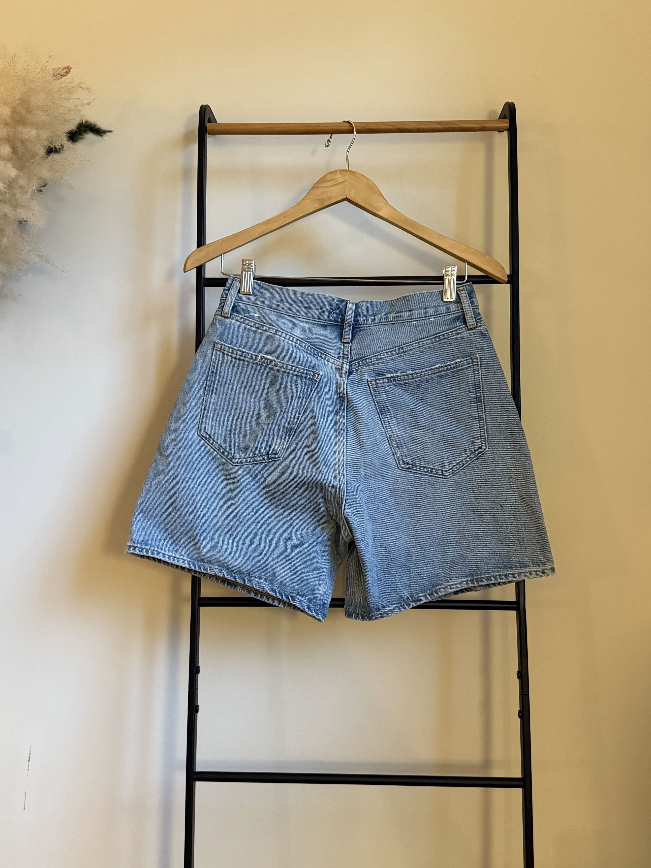 Agolde Agolde 90s High Rise shorts - Never Been Worn Size 26" / US 2 / IT 38 - 2 Thumbnail