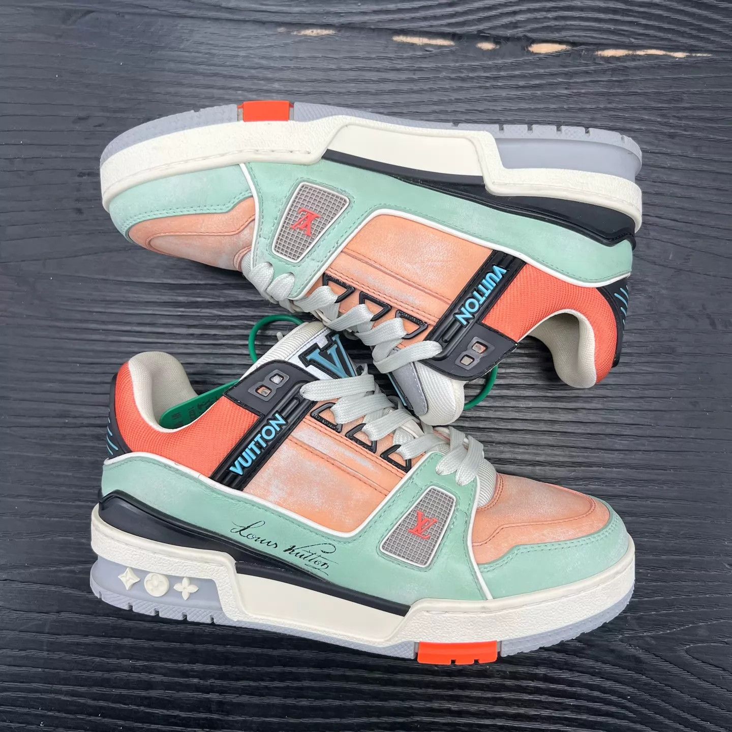 Louis Vuitton LV Trainer Pink Green Black 36 Size US 5.5 / IT 35.5 - 3 Thumbnail
