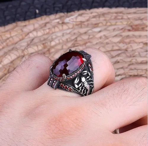 Jewelry Emerald Scorpion Ring Size ONE SIZE - 3 Thumbnail