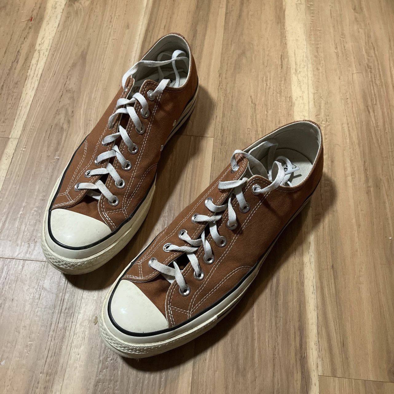 Converse Tan low-top converse Size US 11.5 / EU 44-45 - 1 Thumbnail