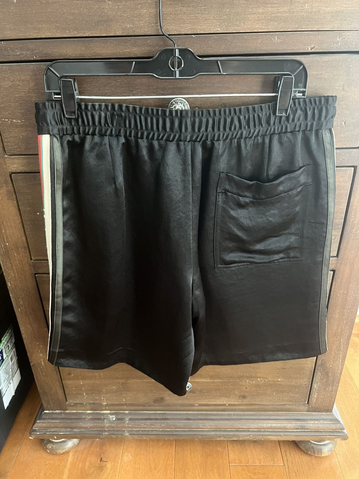 Gucci Gucci Dragon Embroidered Shorts Size US 34 / EU 50 - 2 Thumbnail