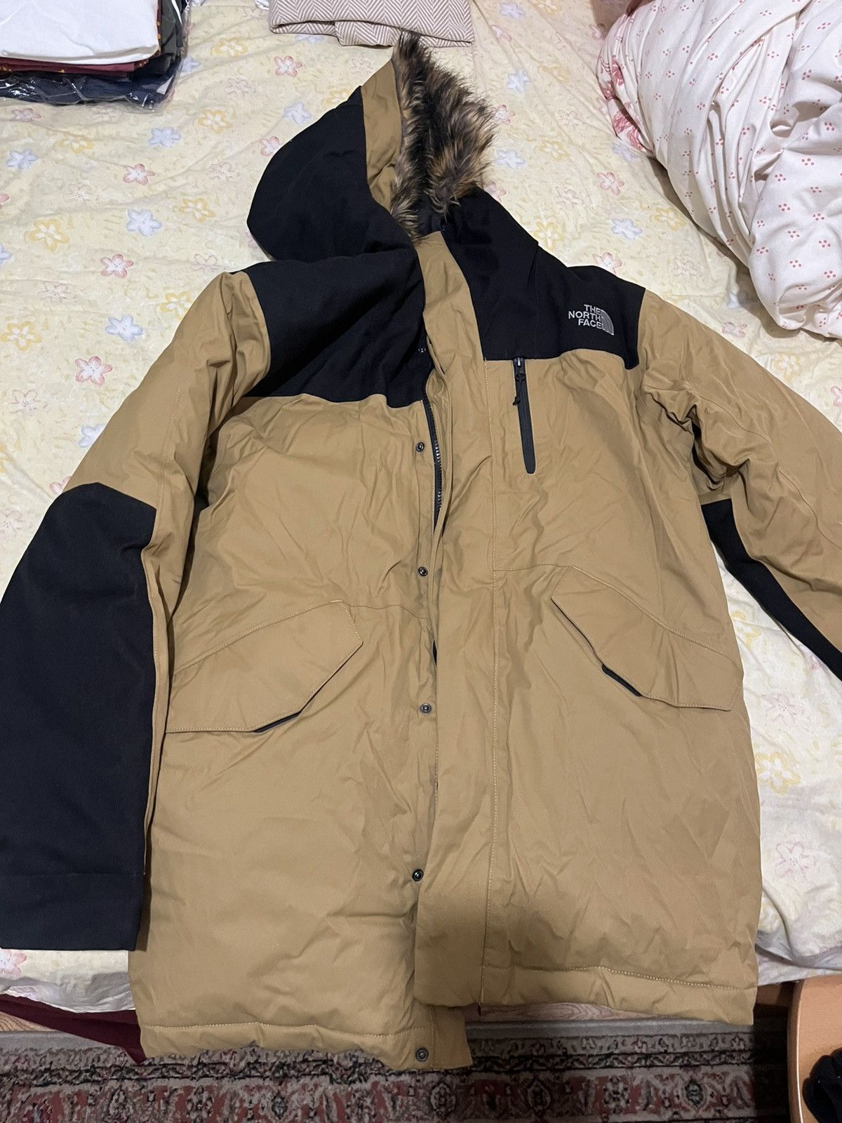 The North Face Yellow North Face Coat Fur Hood Size US S / EU 44-46 / 1 - 1 Thumbnail