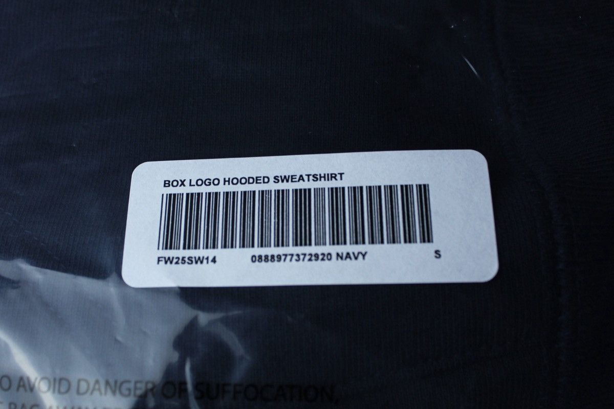 Supreme Supreme Box Logo Hooded Sweatshirt (FW25) — Navy — Size S Size US S / EU 44-46 / 1 - 4 Thumbnail