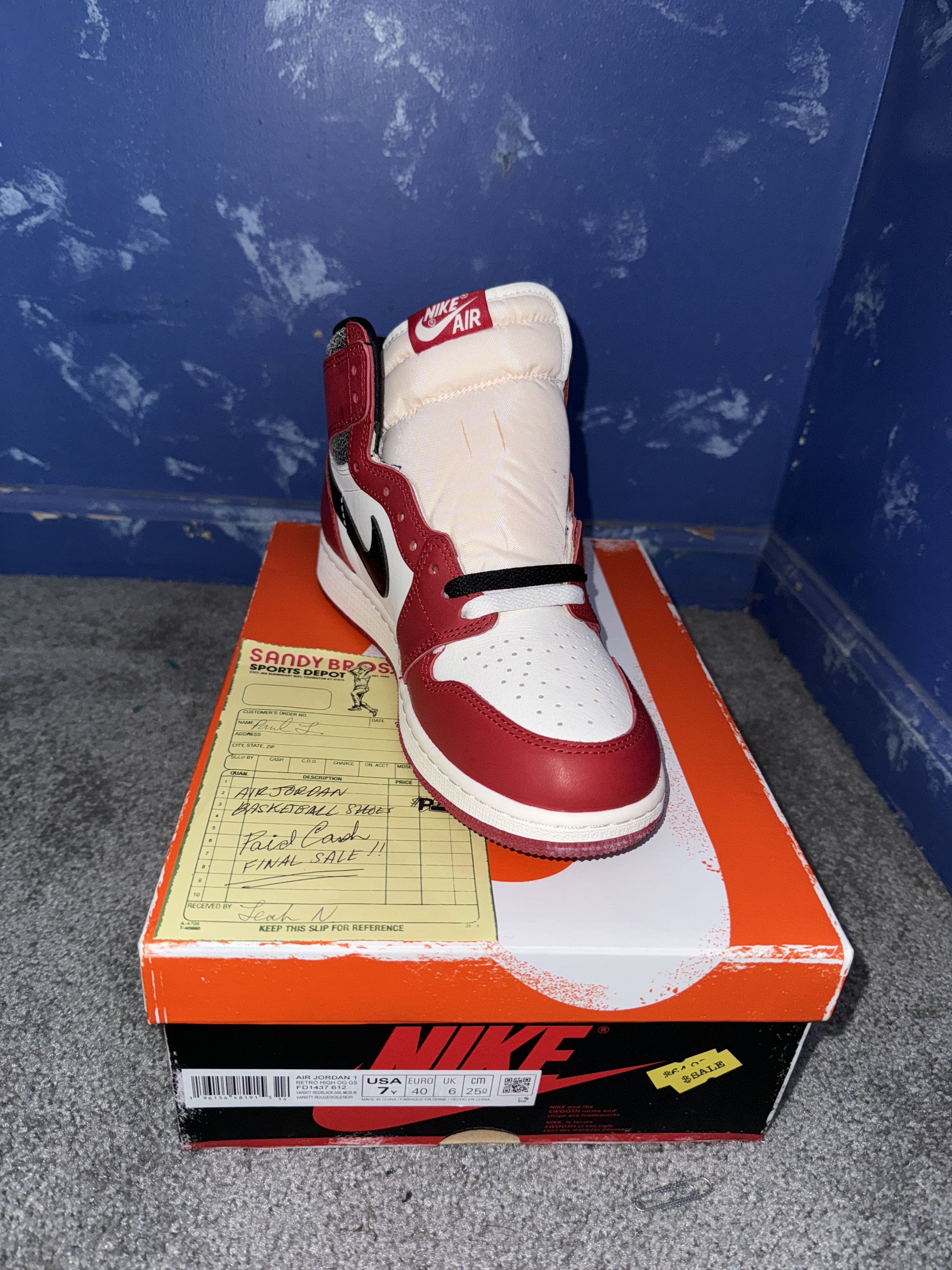 image of Air Jordan 1 Retro High OG Gs ‘Lost And Found’ Shoes in Varsity Red/Black/Sail, Men's (Size 7)