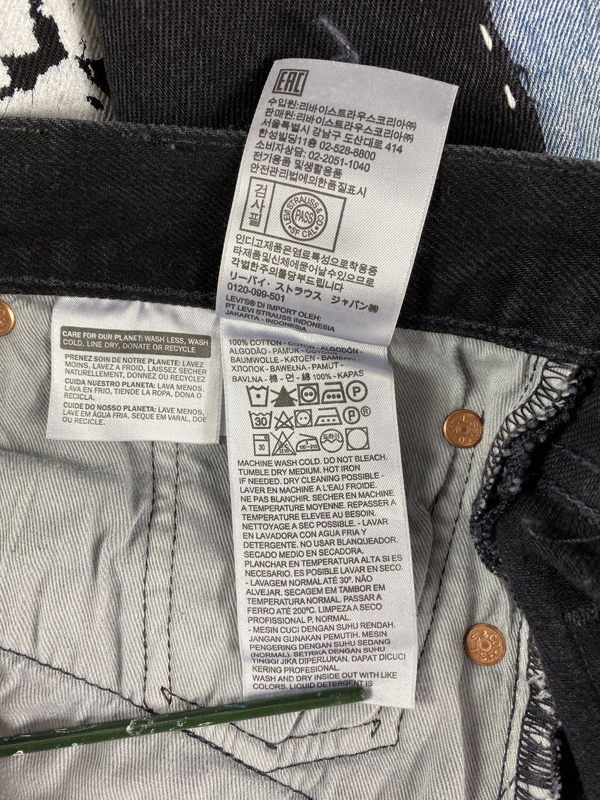 DENIM TEARS × Levi's DENIM TEARS Re-worked Levi’s [ PAIN ✞ ] Size US 28 / EU 44 - 20 Thumbnail