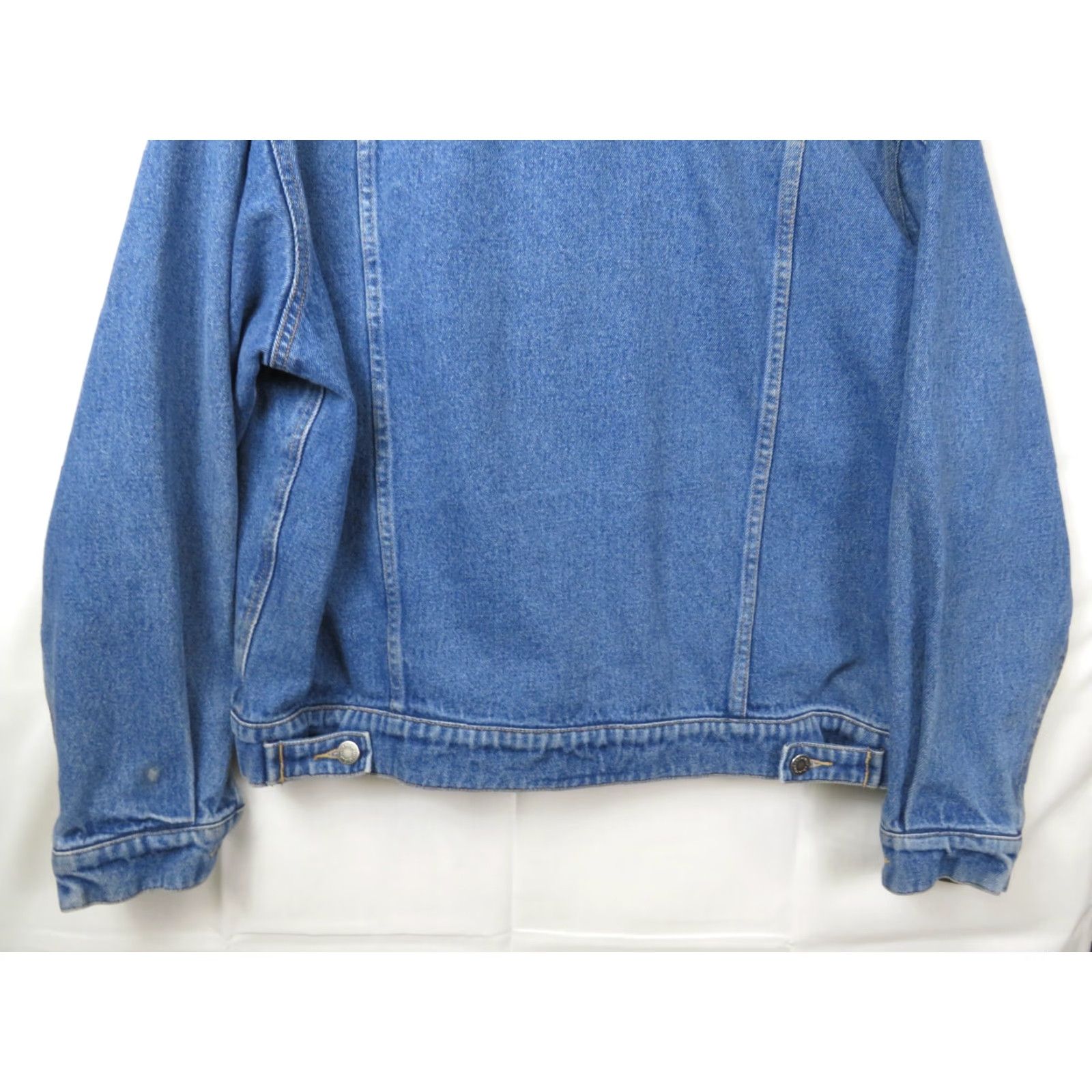 Wrangler VINTAGE Wrangler Hero Distressed Denim Jean Jacket Blue Large Regular Mens Jacket Size US 33 - 6 Thumbnail