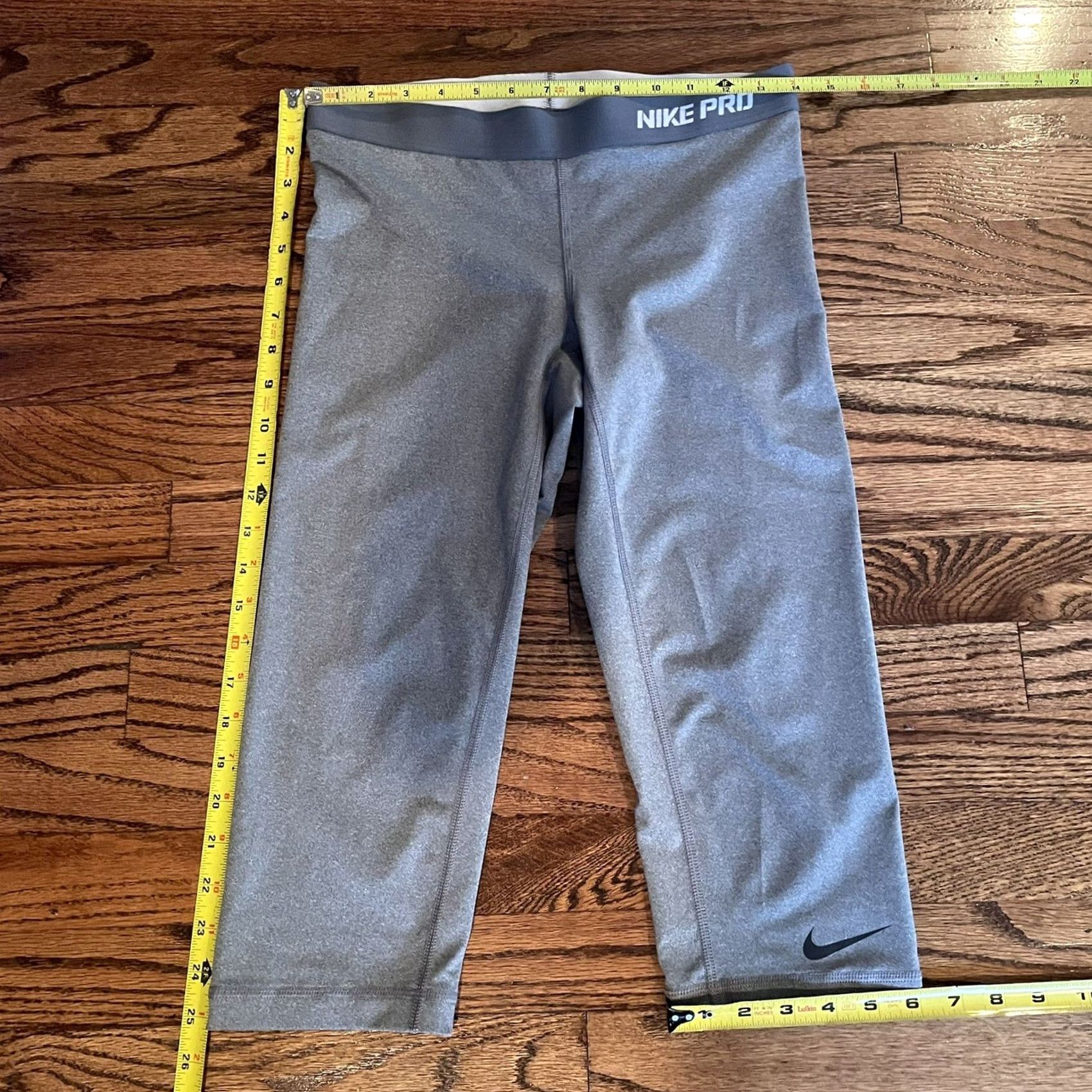 Nike Nike Pro Dri-Fit Leggings Women Medium Gray Compression EUC Running Yoga Gym Slim Skinny Pants 28 in Waist 18 in Inseam Size 32" / US 10 / IT 46 - 5 Thumbnail