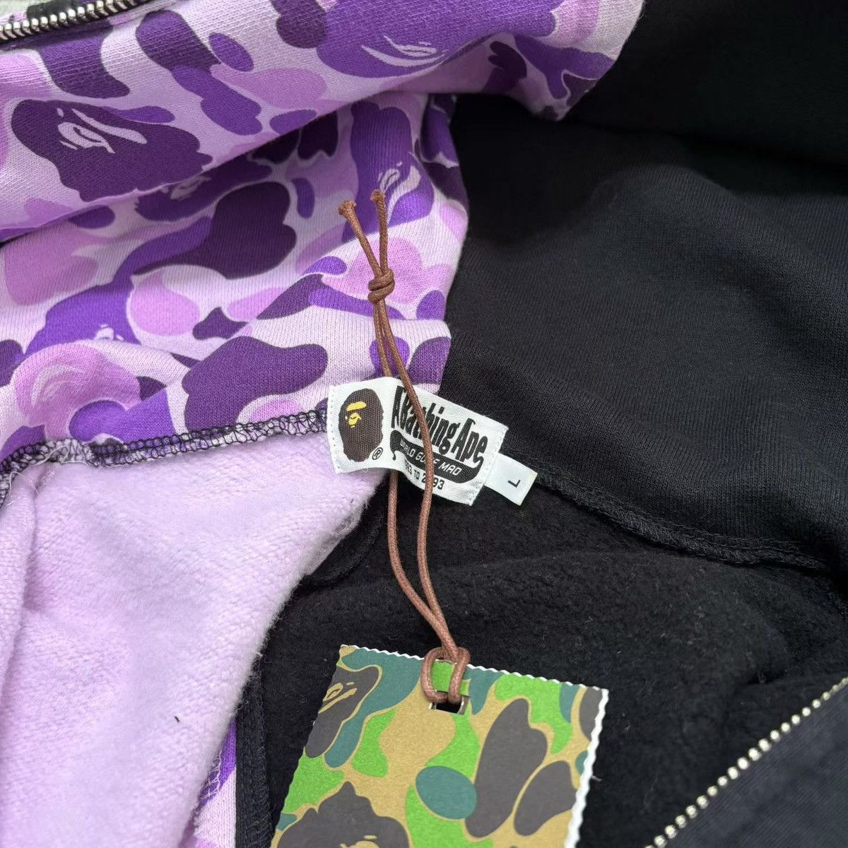 Bape CAMO SHARK FULL ZIP HOODIE Size US L / EU 52-54 / 3 - 8 Thumbnail