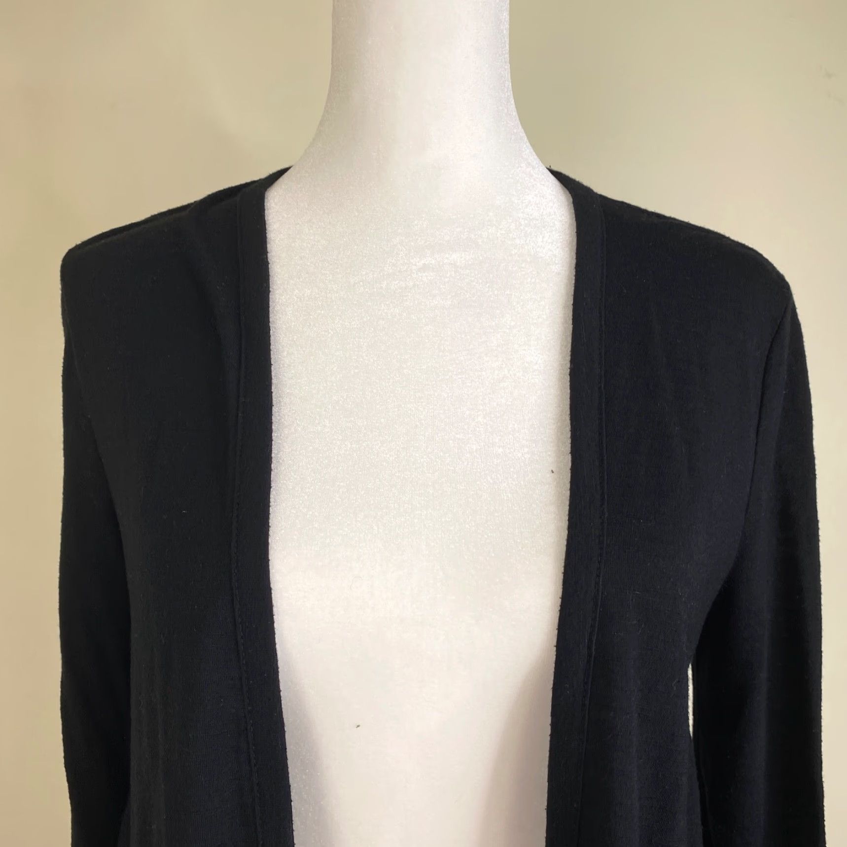 Old Navy Old Navy Cardigan Womens Petite Small Black Open Front Long Sleeves Knit Cardigan Size S / US 4 / IT 40 - 2 Thumbnail