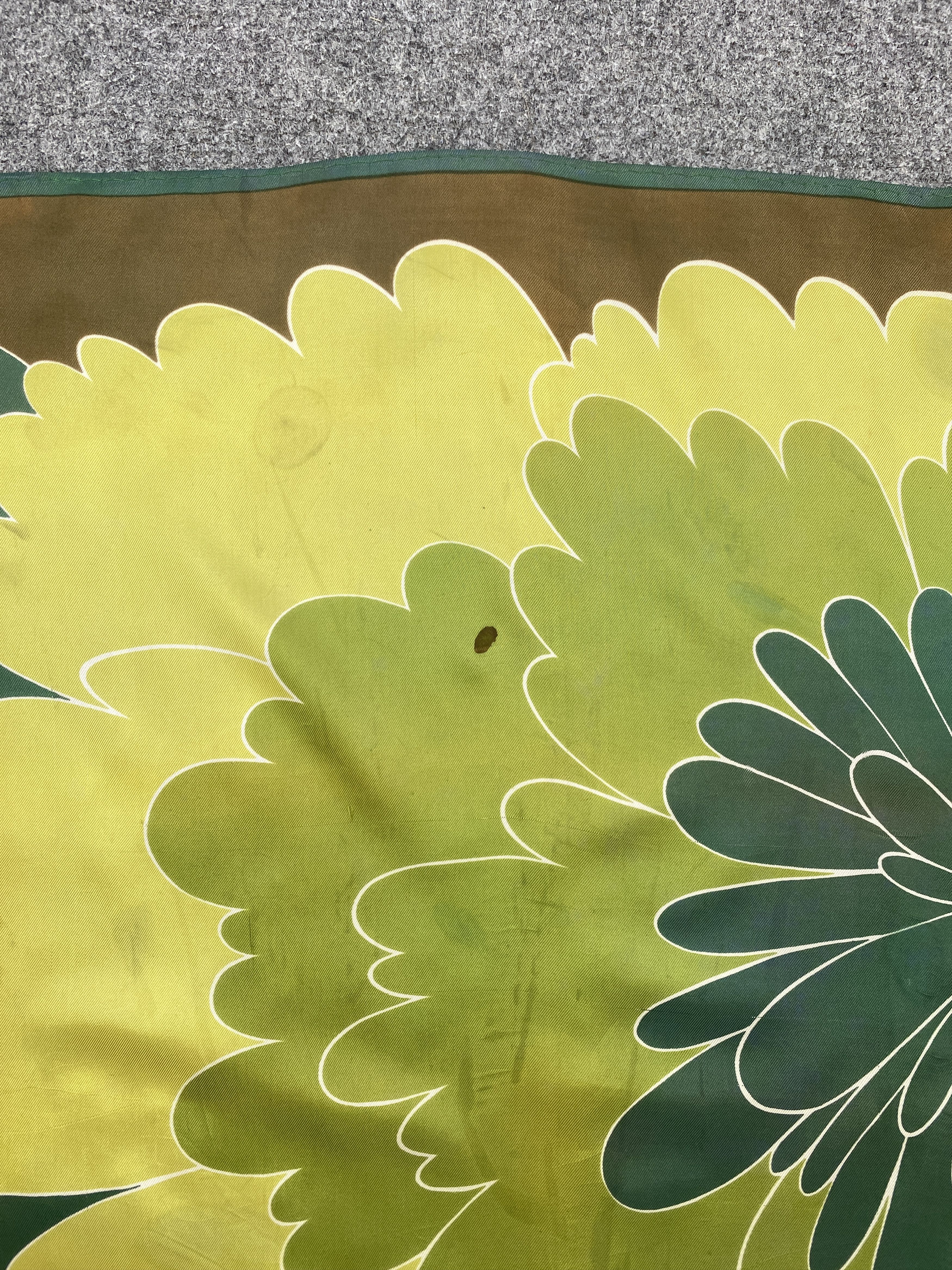Vintage Italian Designer Silk Scarf / Muffler / Silk Shawl - SN0060 Size ONE SIZE - 9 Thumbnail