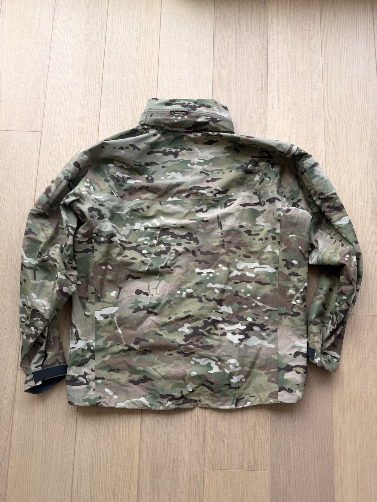 Arc'teryx Arc’teryx LEAF Alpha Gen 2.1 Multicam XL Size US XL / EU 56 / 4 - 2 Thumbnail