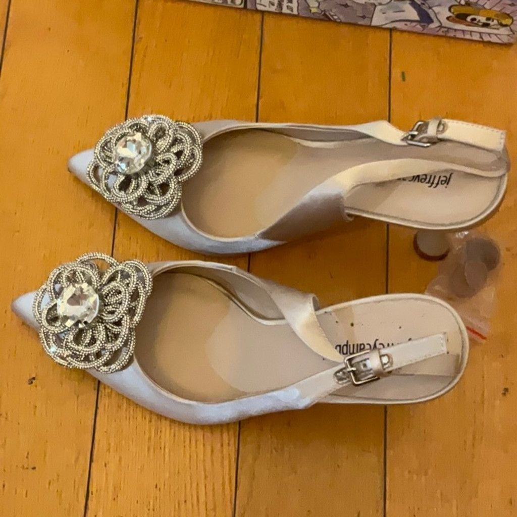 Jeffrey Campbell Jeffrey Campbell Zivot Pump Size: 8.5 Size US 8.5 / IT 38.5 - 12 Thumbnail