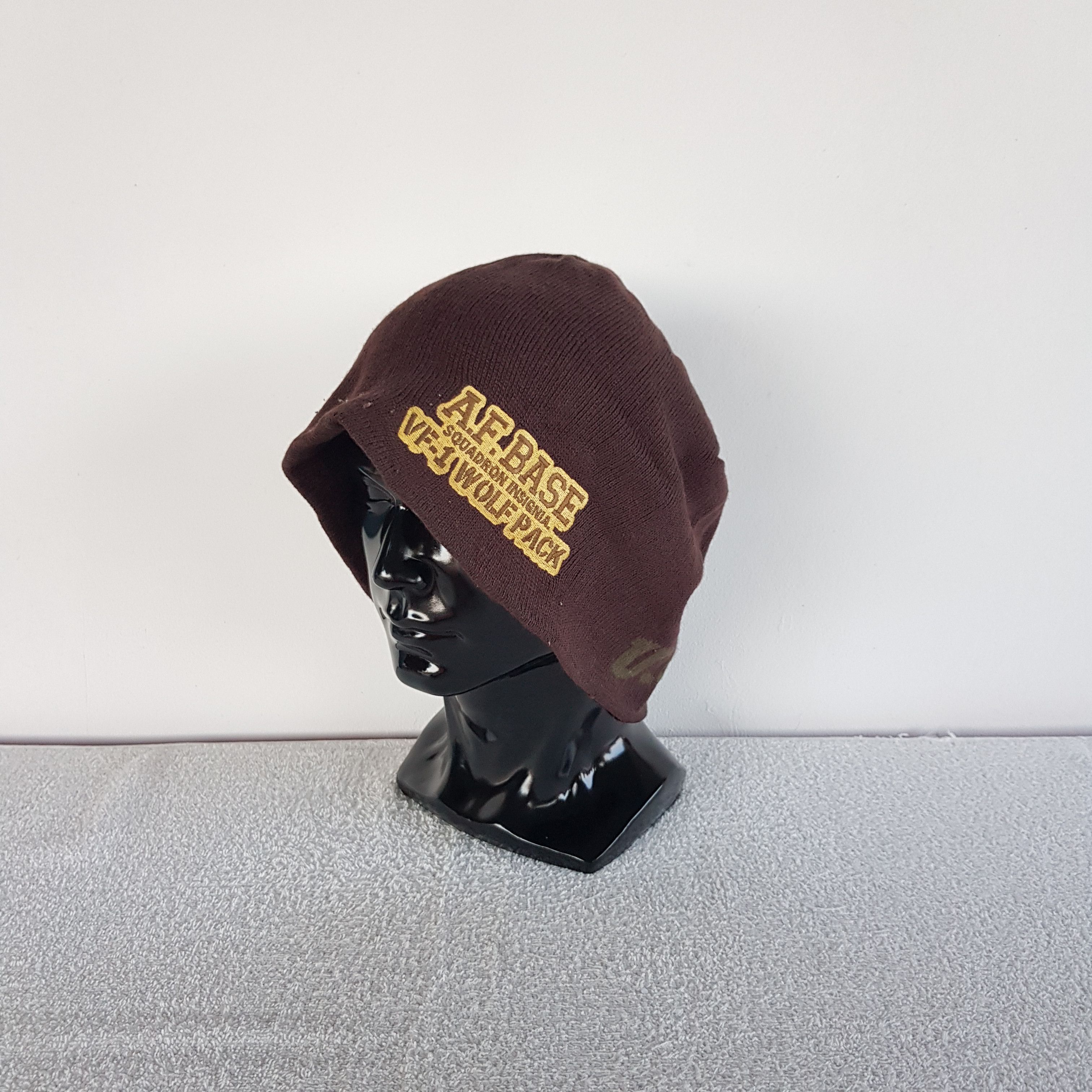 Vintage Military Beanie Snow Caps AF Base Squadron Insignia Hats Size ONE SIZE - 1 Thumbnail