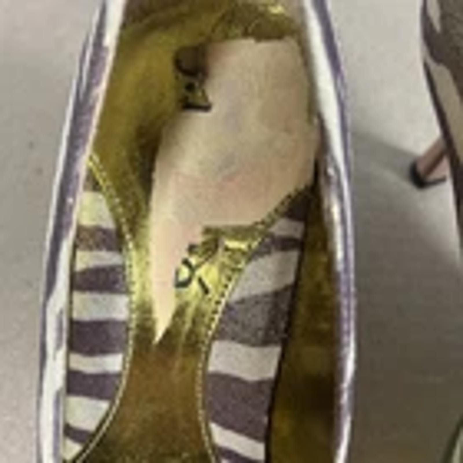 Designer J RENEE' Leather Tiger Stripe Copper Shine Stiletto Size 6.5 Size US 6.5 / IT 36.5 - 9 Thumbnail