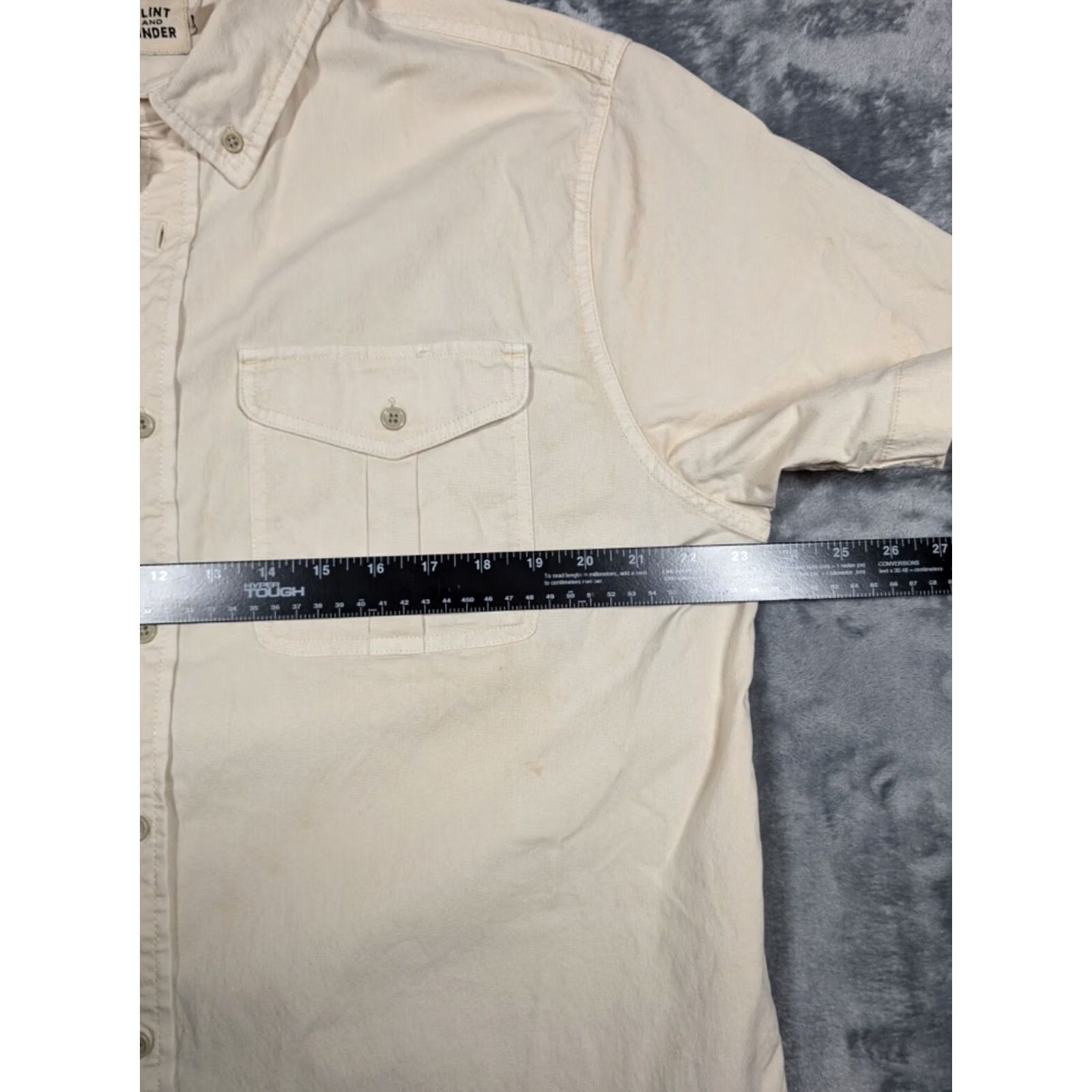 Flint And Tinder Flint And Tinder Button Down Shirt Men's XL Beige Cotton Pocket Button-Down Collar Long Sleeve Regular Fit 47 in Chest Solid Vintage: No Size US XL / EU 56 / 4 - 4 Thumbnail