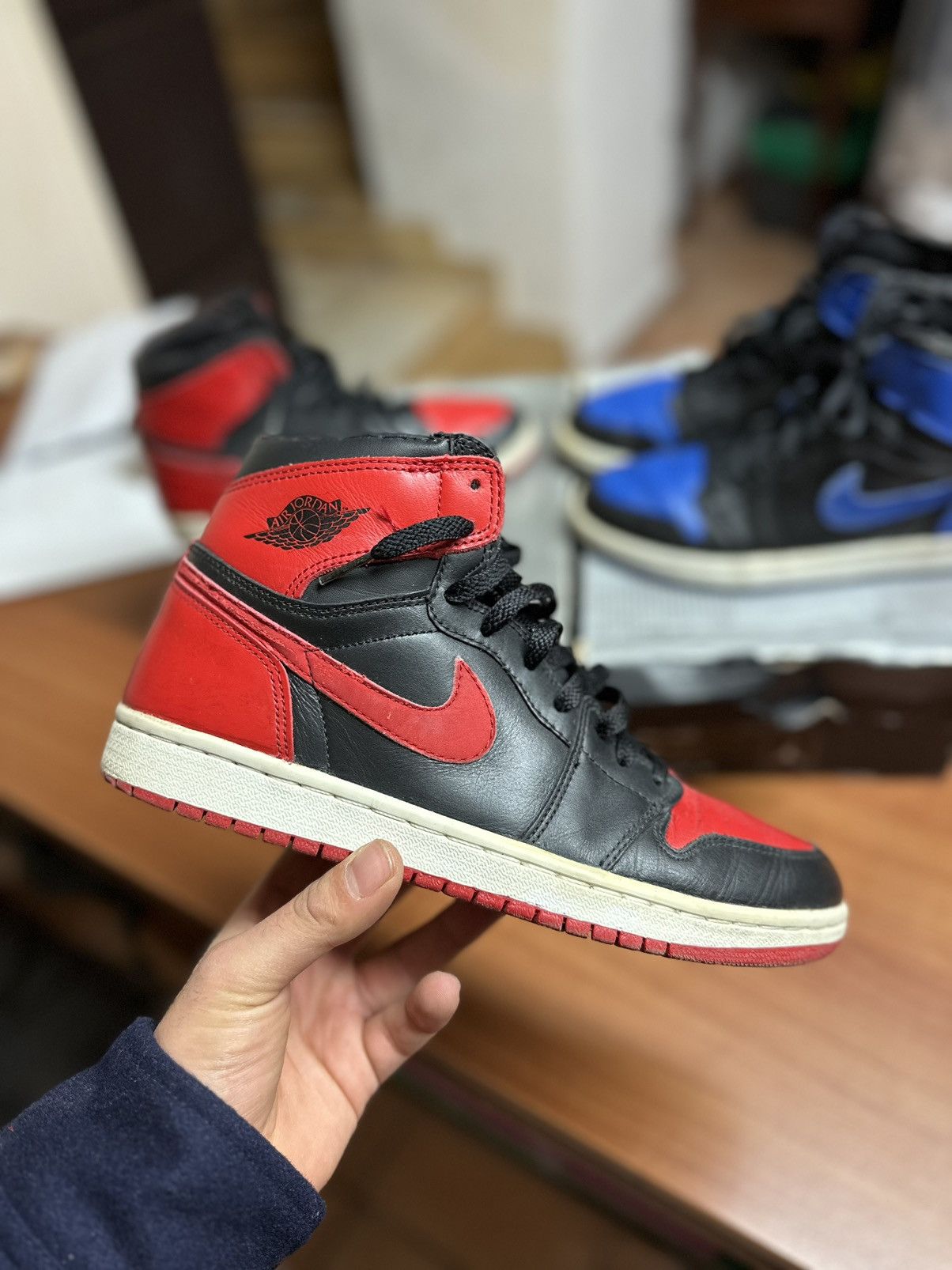 NIKE AIR JORDAN 1 RETRO BRED 2001 AJ1 【公式通販】