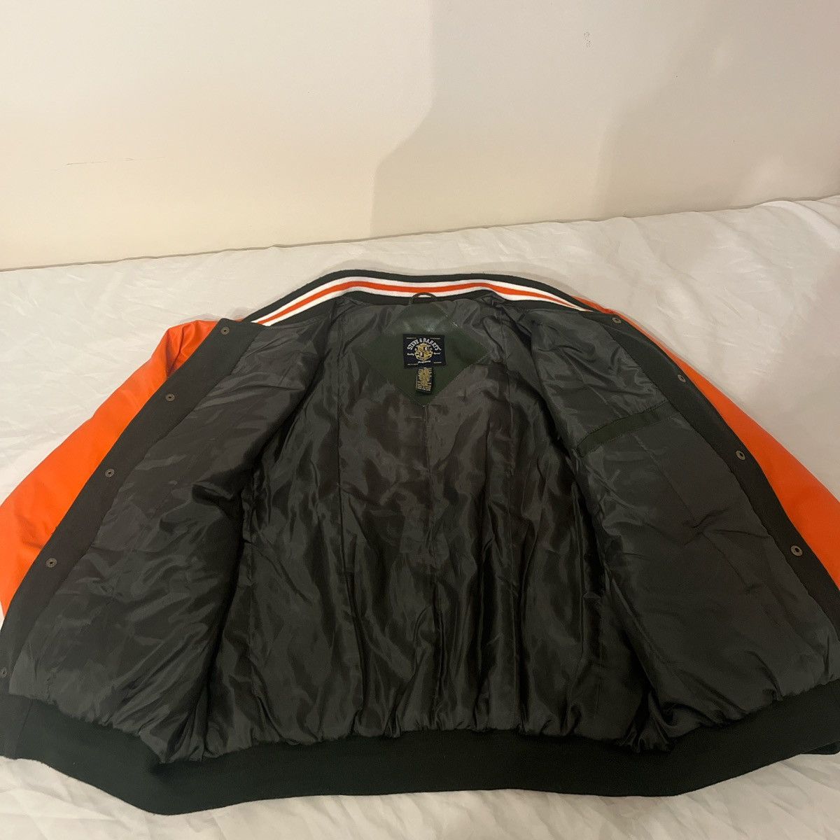 Steve And Barrys Miami Hurricanes Varsity Jacket Steve and Barry’s Size XL Size US XL / EU 56 / 4 - 6 Thumbnail