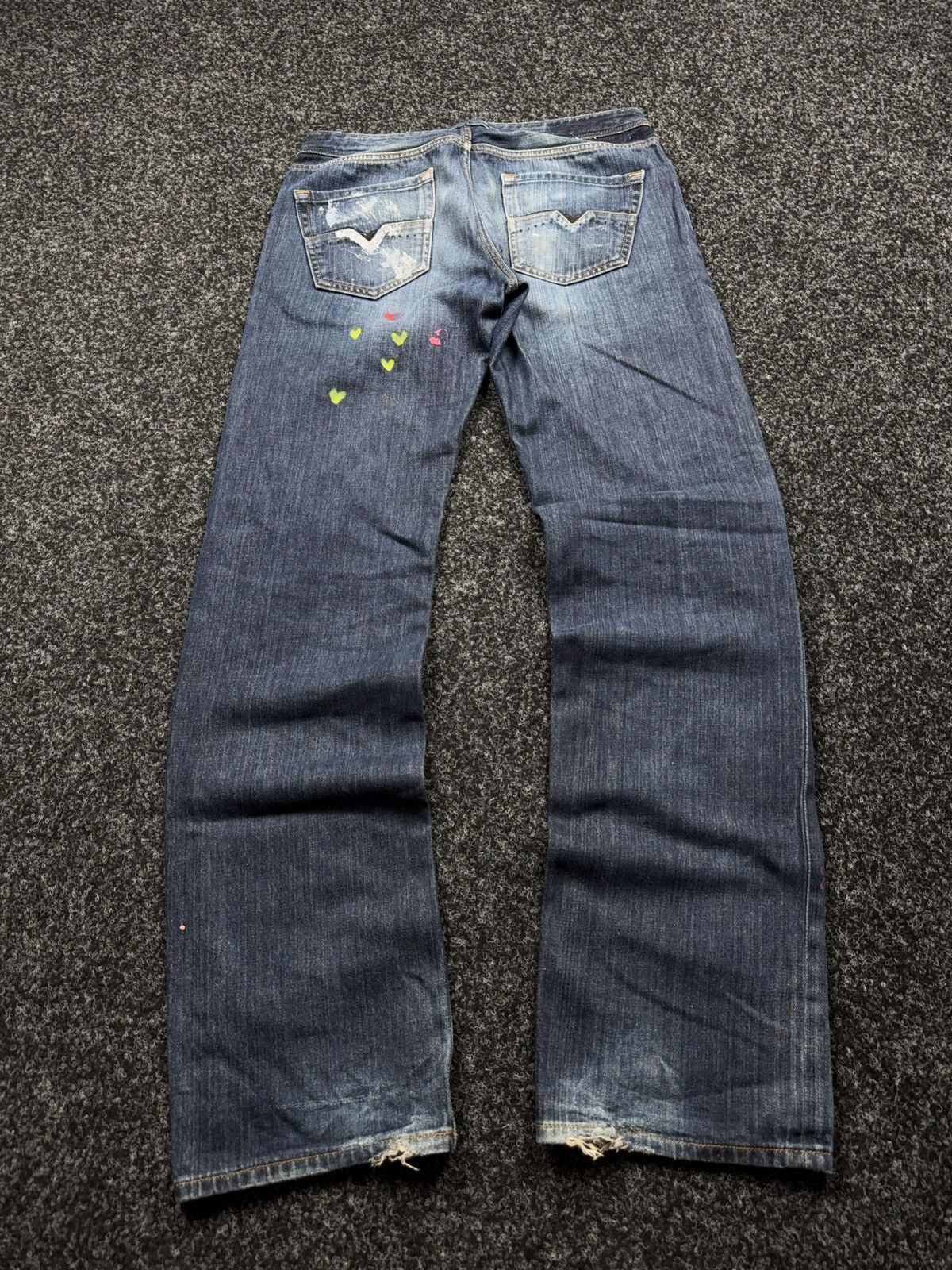 Diesel 00s Diesel Larkee Distressed Punk Custom Painted Y2K Jeans Size US 31 - 13 Thumbnail