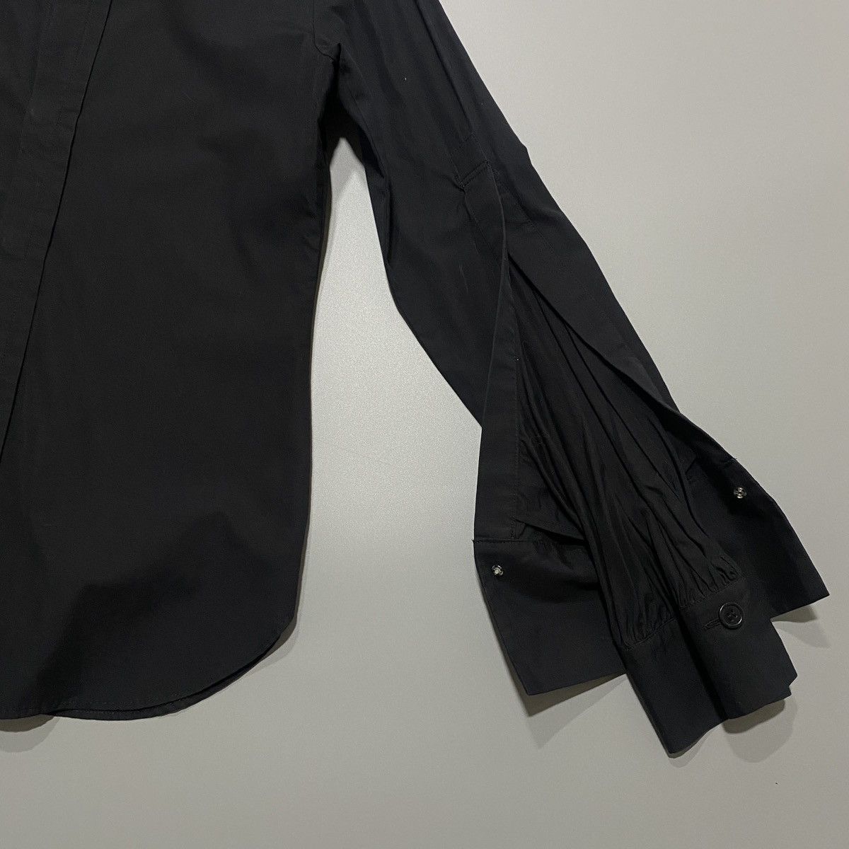 Yohji Yamamoto Yohji Yamamoto AW2000 DoubleSleeve Botton Shirt Size S / US 4 / IT 40 - 2 Thumbnail