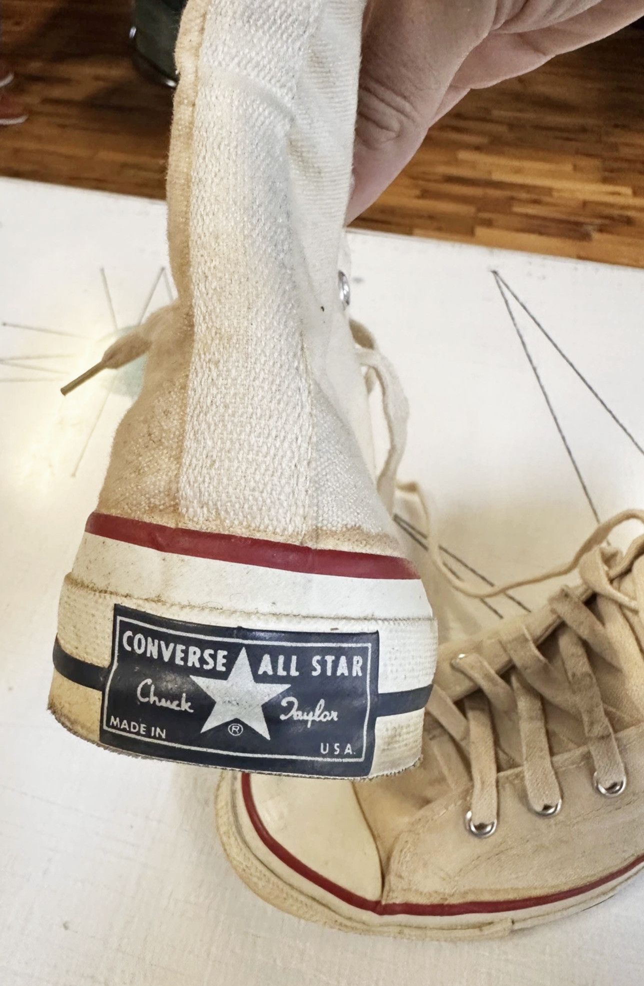 Converse 1963 Converse Chuck Taylors Great Condition Size US 9.5 / EU 42-43 - 6 Thumbnail
