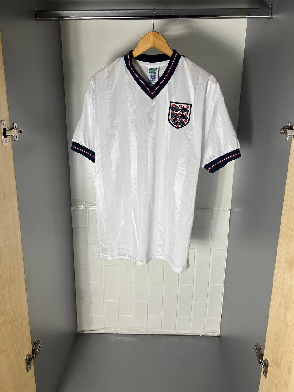 Vintage VERY RARE UMBRO ENGLAND SOCCER JERSEY RETRO MANCHESTER 90s Size US L / EU 52-54 / 3 - 3 Thumbnail