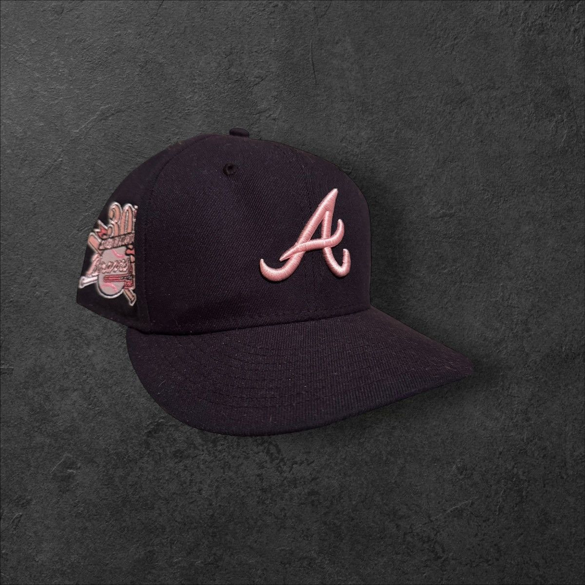 New Era Navy Braves 30th Anniversary Fitted Hat Size ONE SIZE - 1 Thumbnail