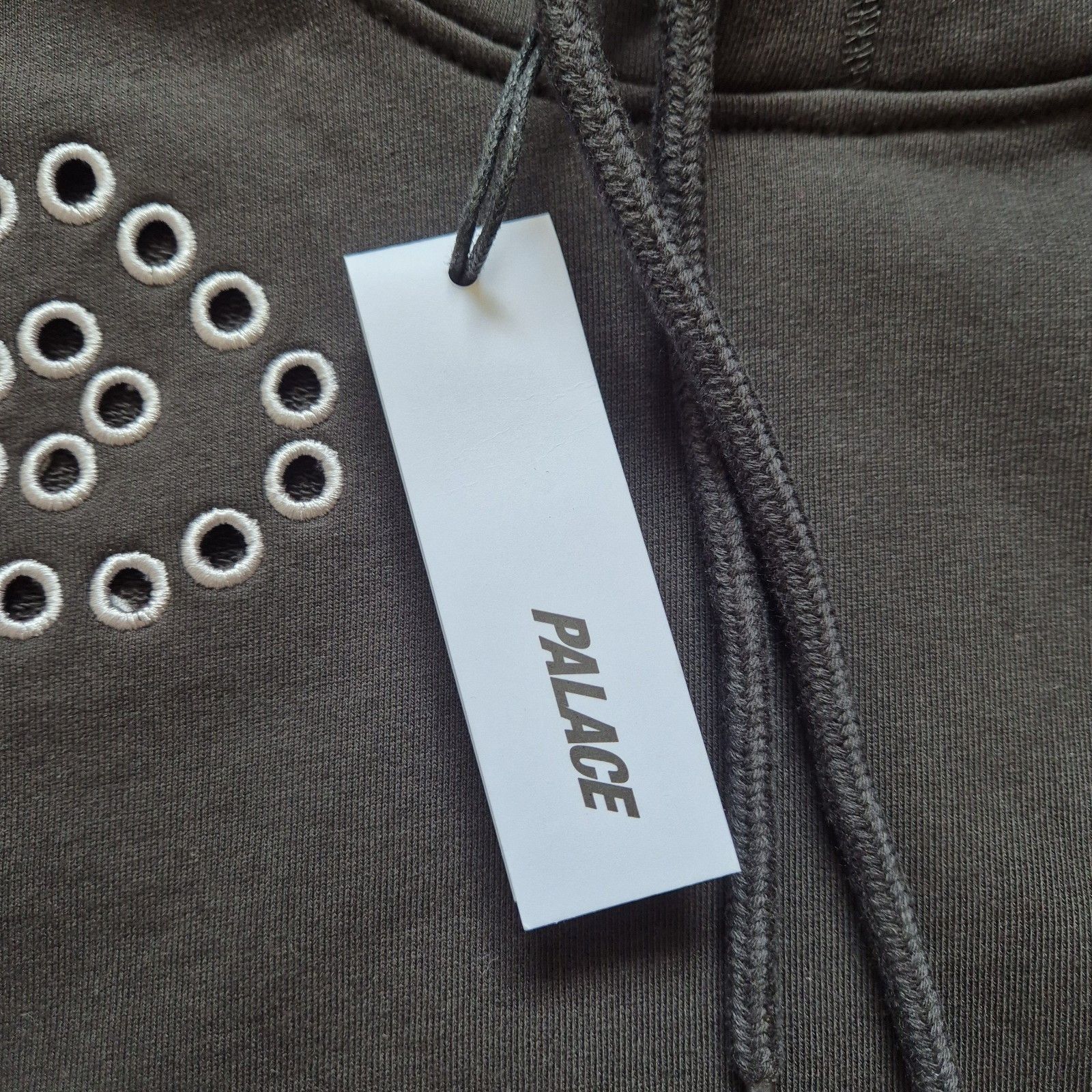 Palace Palace Eyelet P Hood Black Small FW21 Size US S / EU 44-46 / 1 - 6 Thumbnail