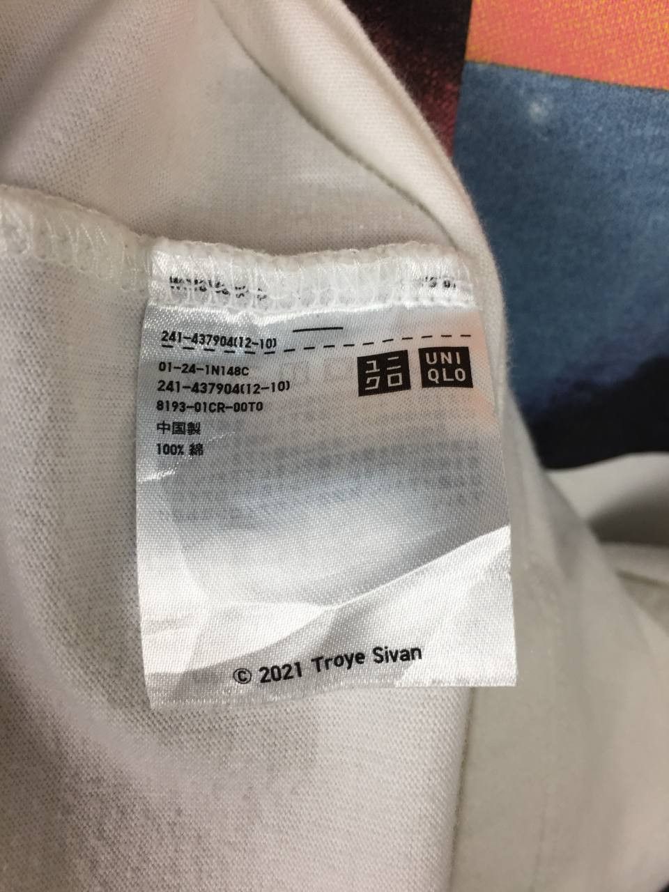 Band Tees Uniqlo X Troye Sivan Potrait Graphic Tee Size US XL / EU 56 / 4 - 9 Thumbnail