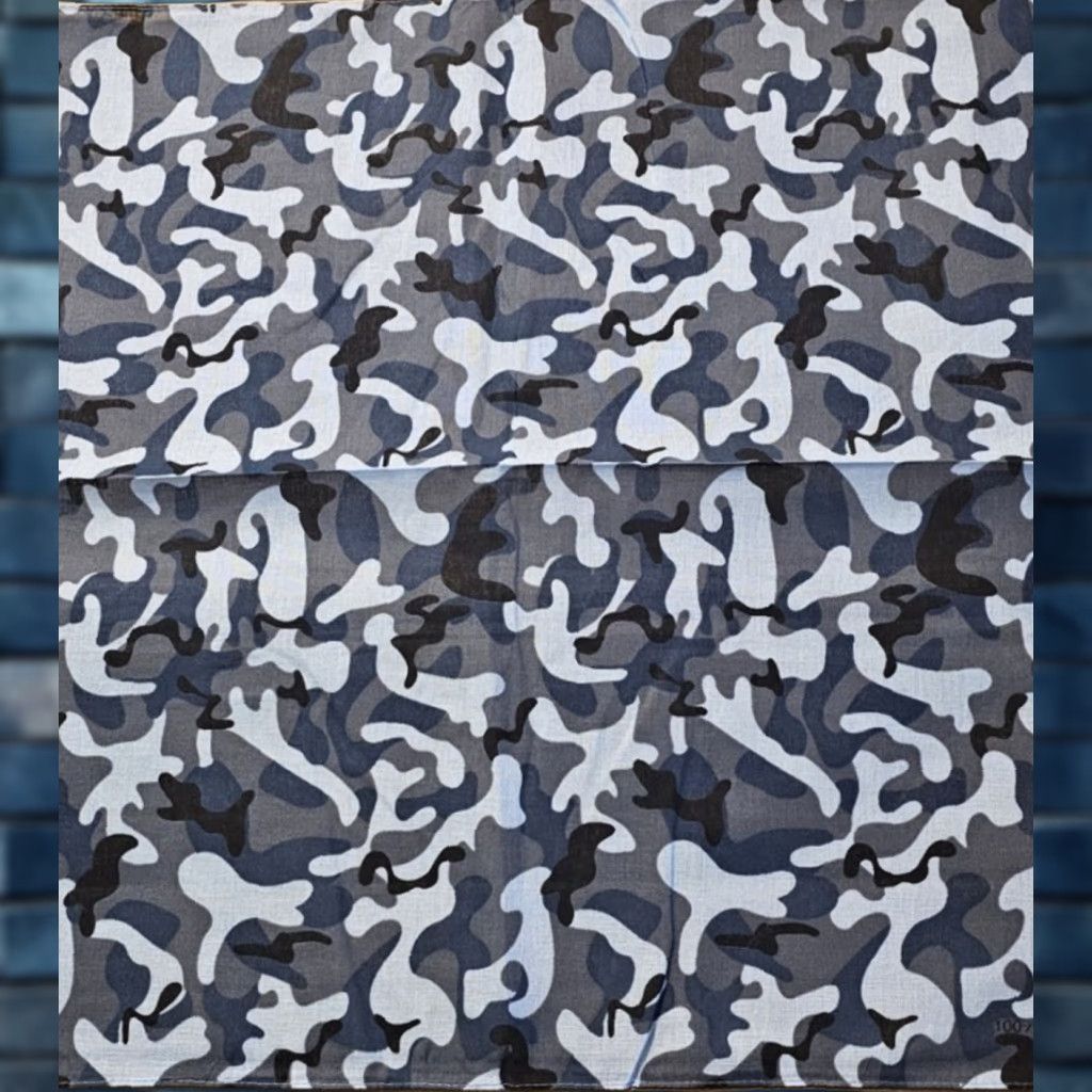 Vintage VINTAGE URBAN MILITARY CAMOUFLAGE OUTDOOR WORK BANDANA SET OF 3 BANDANNA Unbranded Unisex 100% Cotton Camouflage Bandana (22x22) Size ONE SIZE - 1 Thumbnail