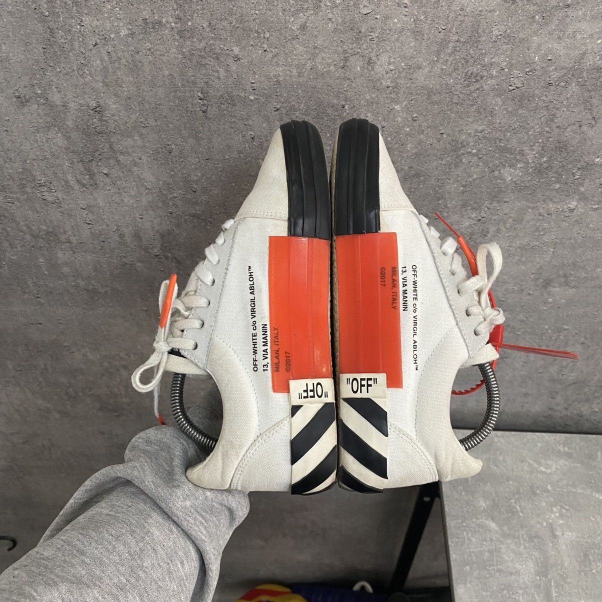 Off-White Off-White Vulcanized Low Sneakers Size US 8 / IT 38 - 11 Thumbnail