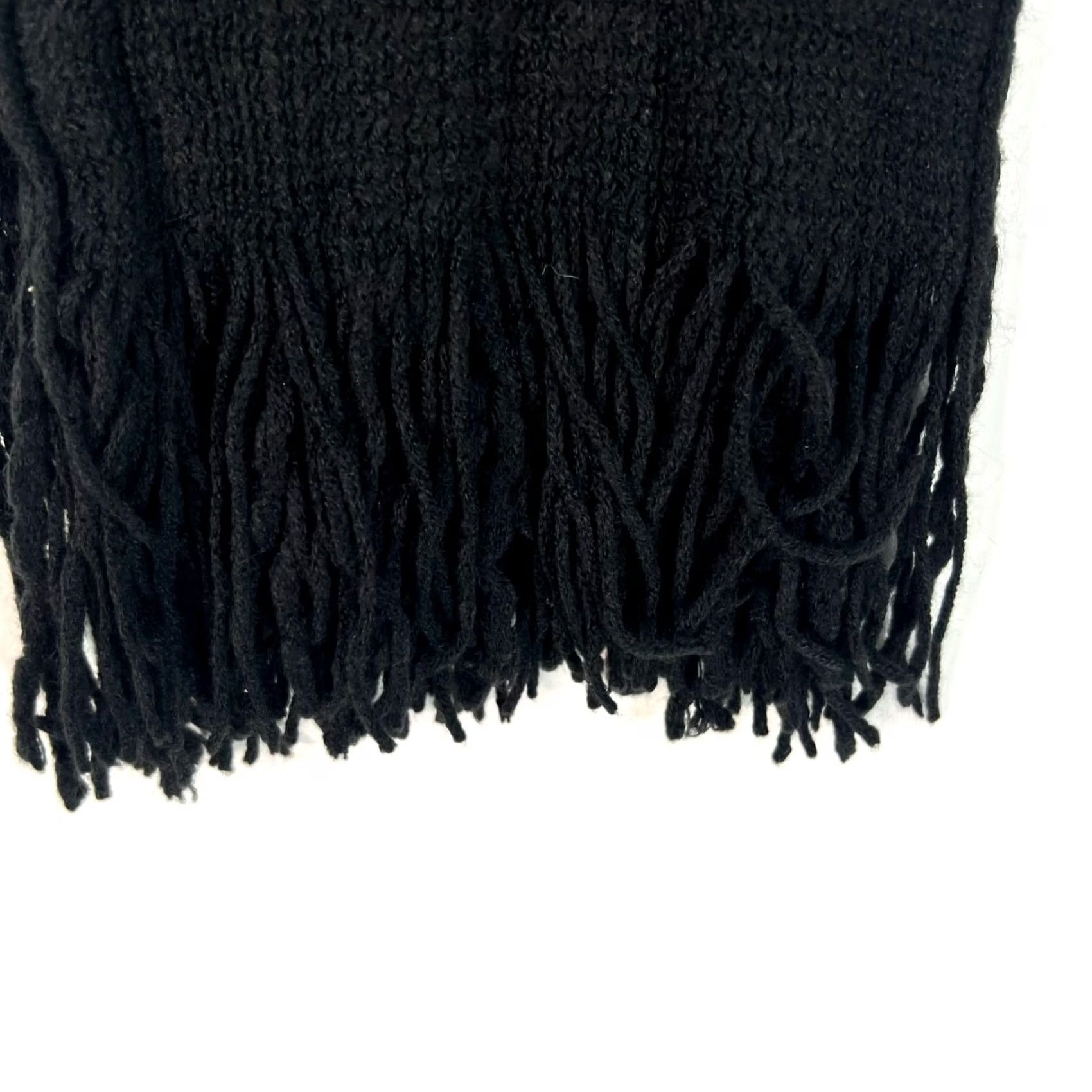 Vintage NYC Scarf Knit Fringed 9X30 Acrylic Womens Black Size ONE SIZE - 4 Thumbnail